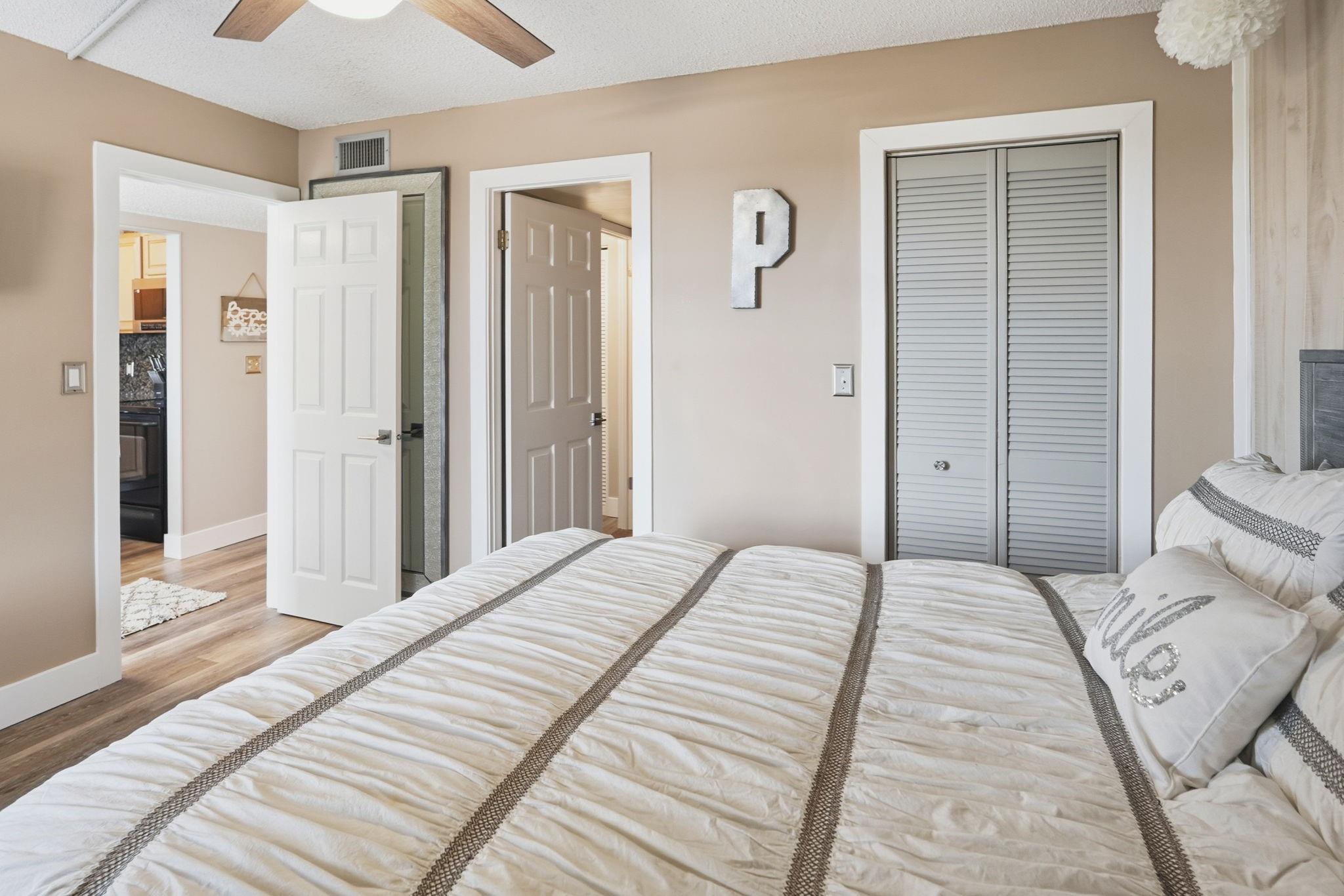 HILLSBORO LANDINGS CONDO - Residential