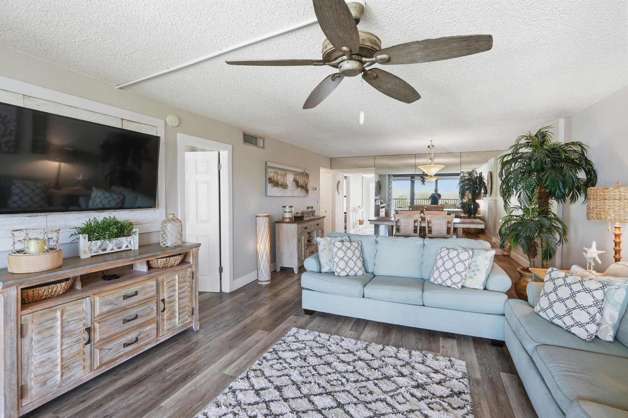 HILLSBORO LANDINGS CONDO - Residential