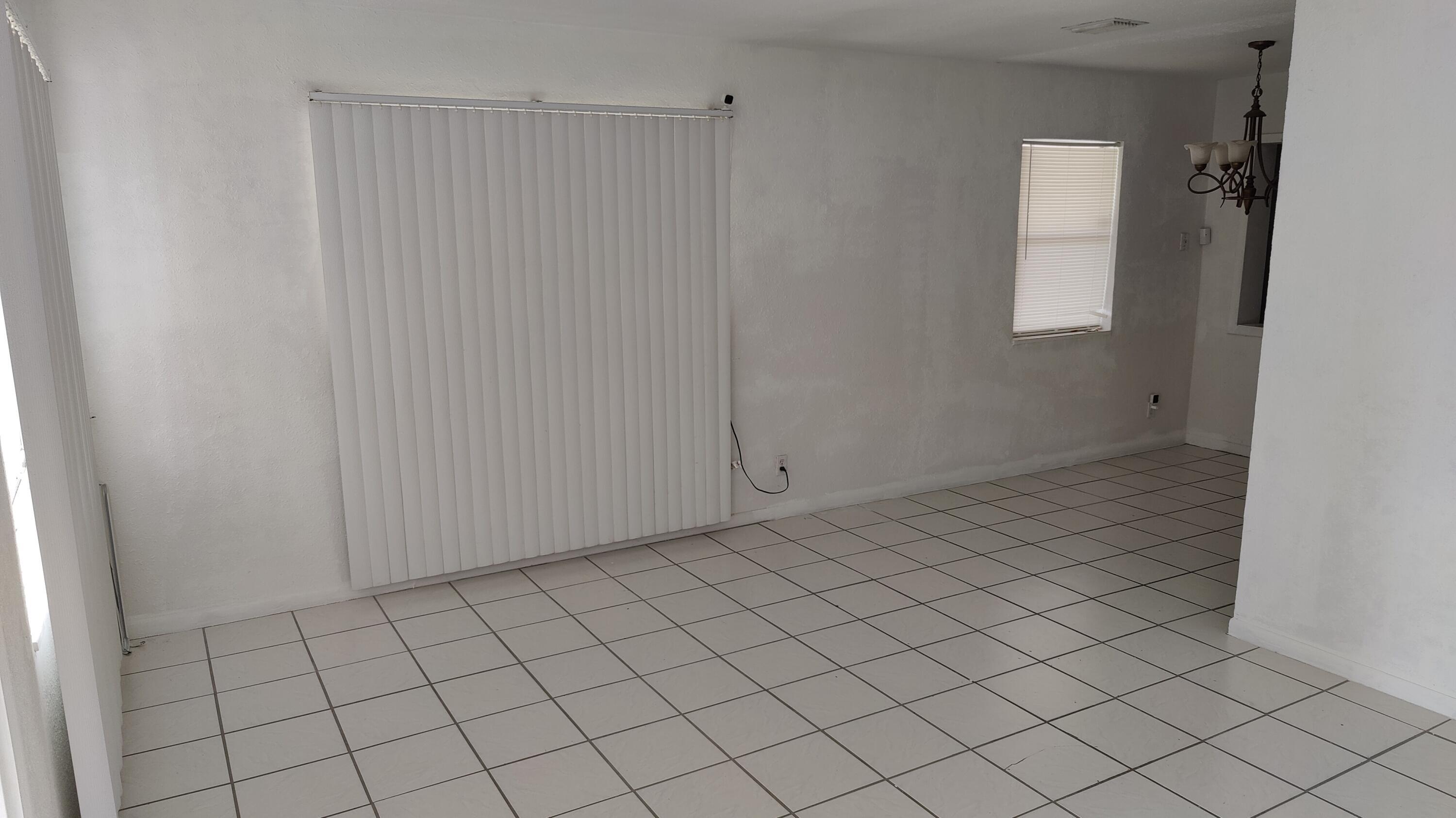 WOODLAND PARK AMD PLAT - Residential