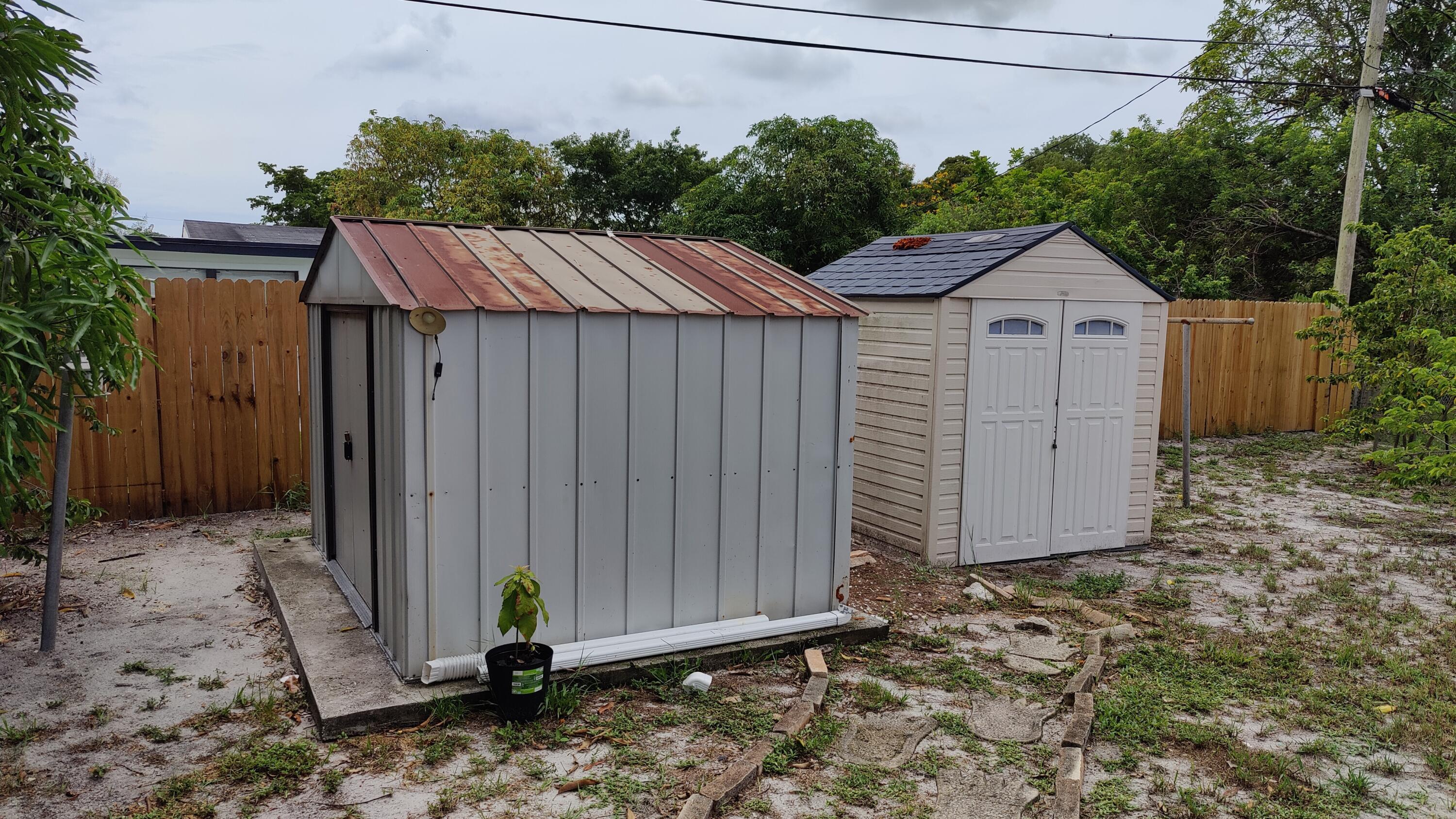 WOODLAND PARK AMD PLAT - Residential