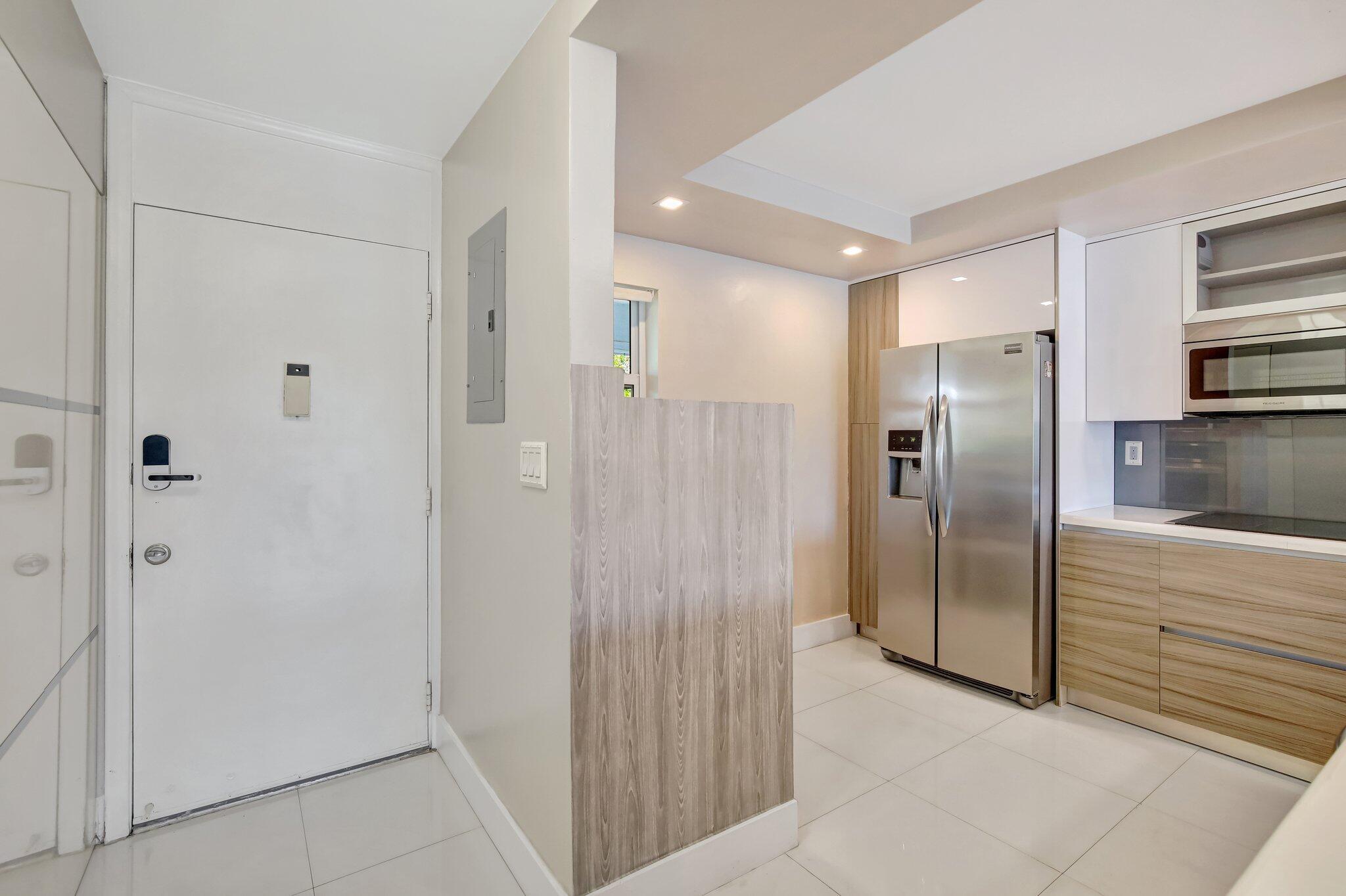 3600 NE 170th Street 407