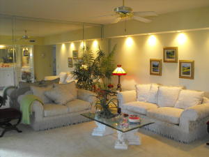 WEST BAY AT JONATHANS LANDING CONDO - Residential