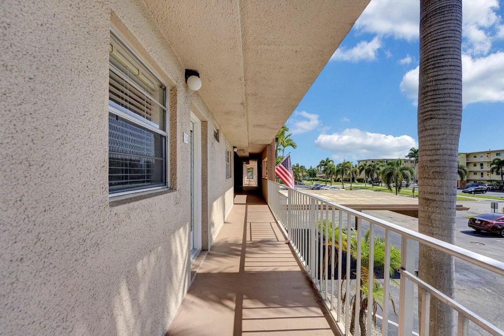 Photo of 2615 NE 1st Court #204, Boynton Beach, FL 33435 (MLS # R11106617)