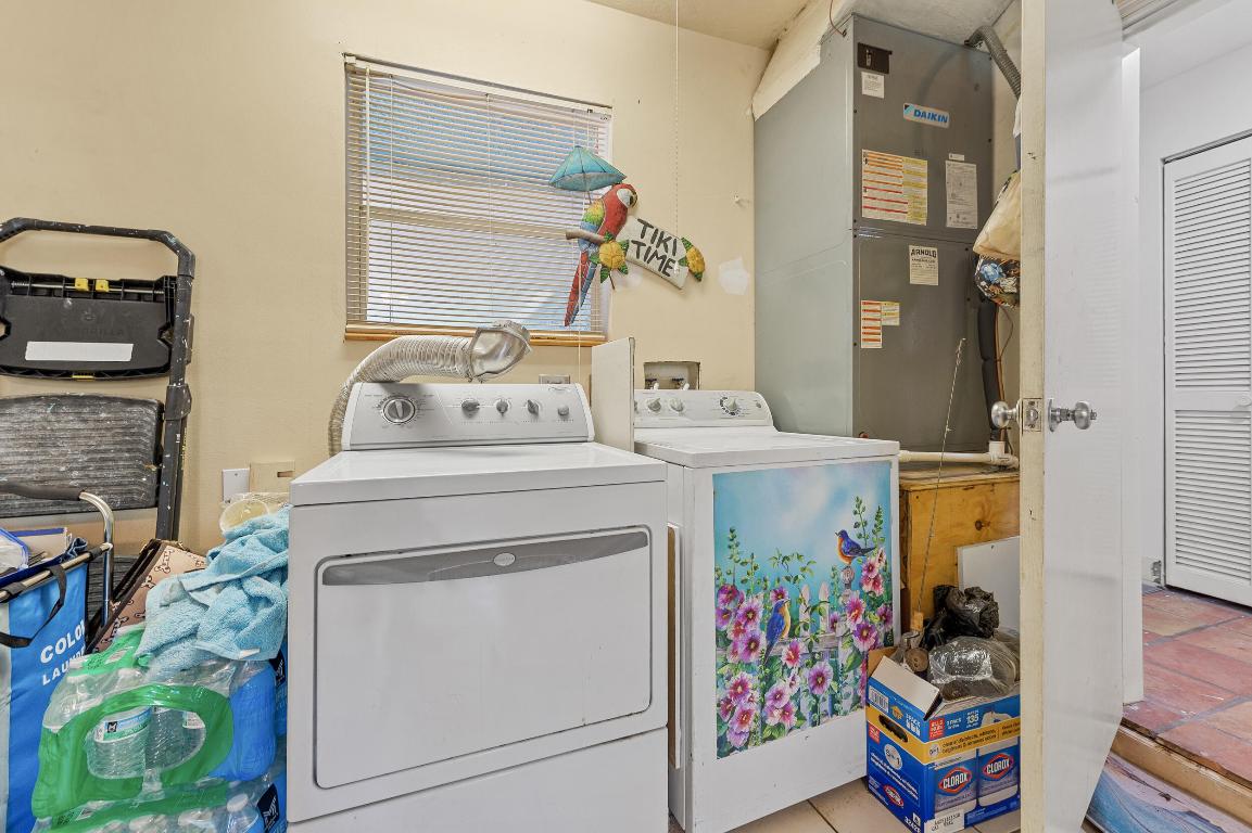 FELLSMERE FARMS CO S/D OF UNSURVEYED TWP 31 RNG 37 - Residential