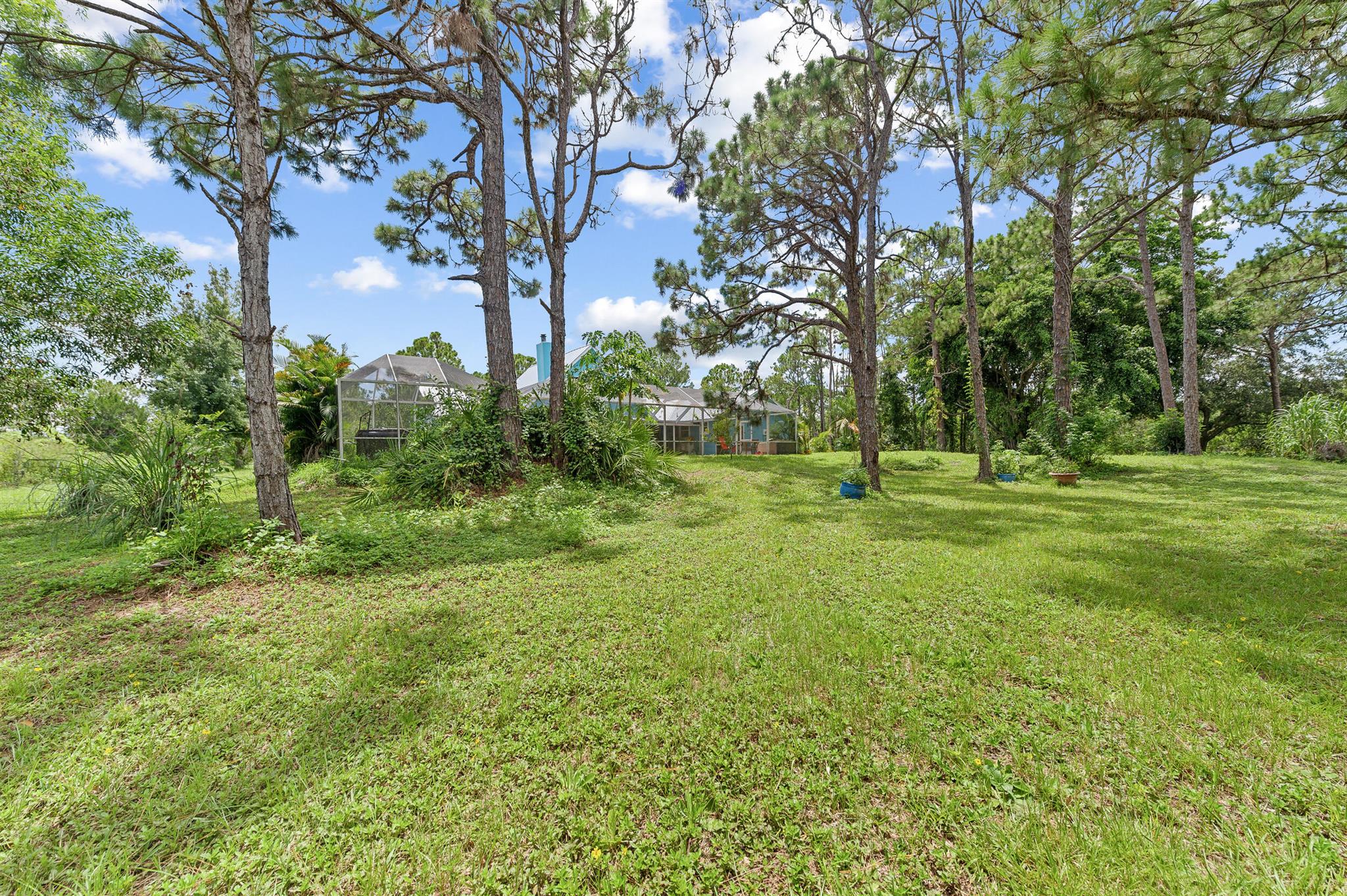 FELLSMERE FARMS CO S/D OF - Residential