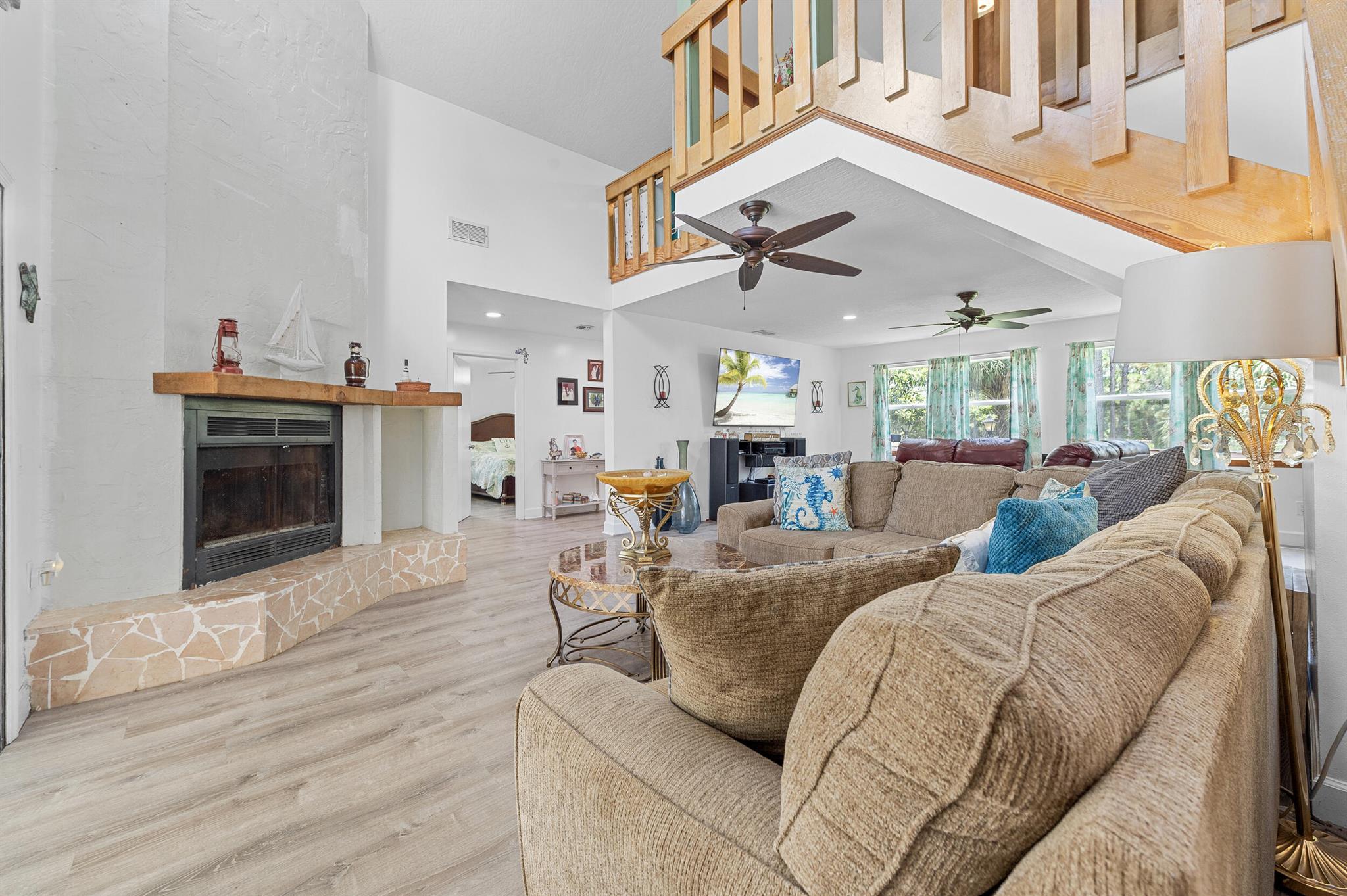 FELLSMERE FARMS CO S/D OF - Residential