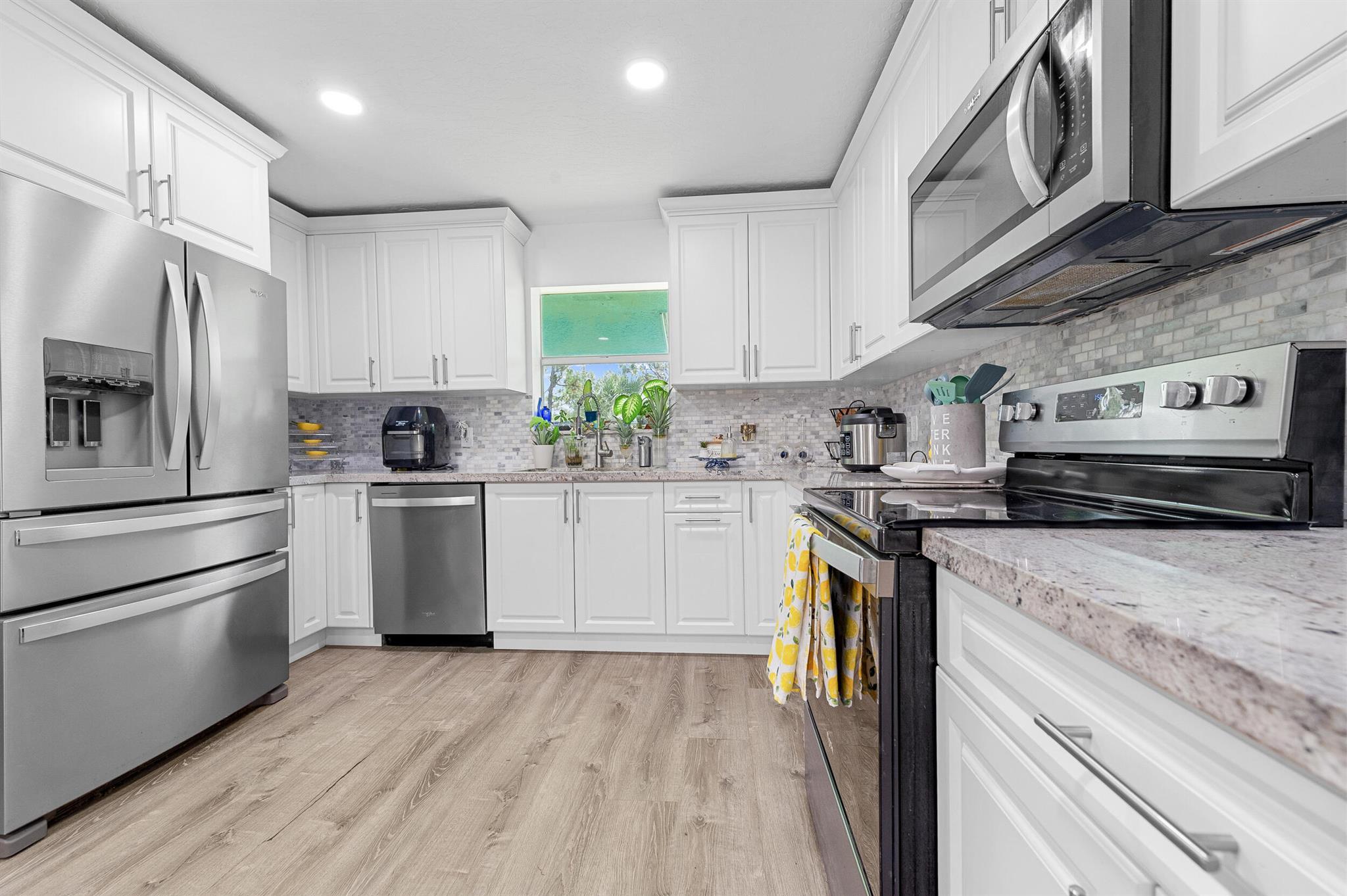 FELLSMERE FARMS CO S/D OF - Residential