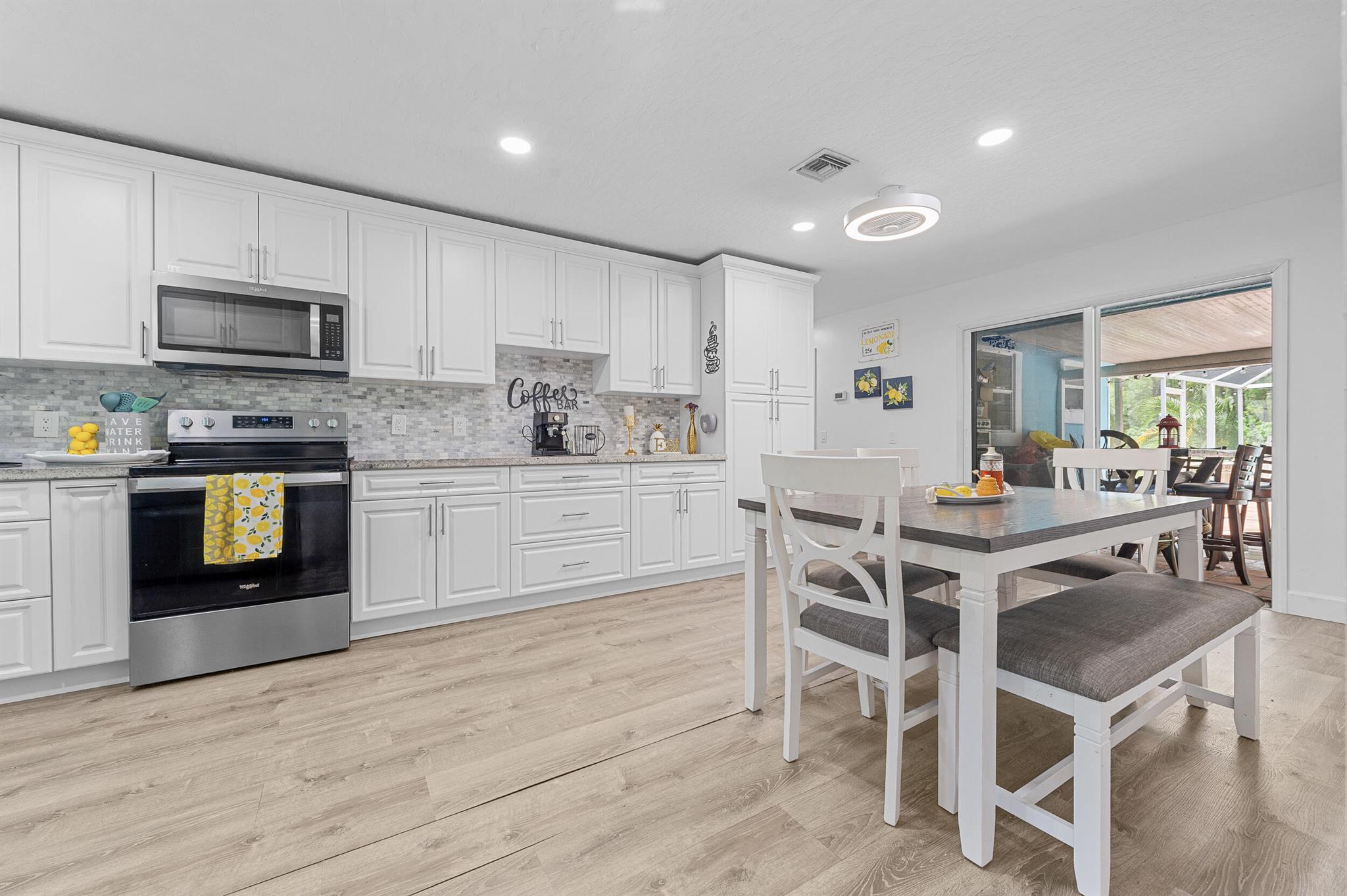 FELLSMERE FARMS CO S/D OF - Residential