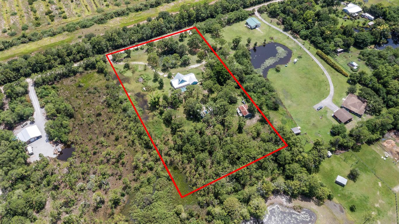 FELLSMERE FARMS CO S/D OF UNSURVEYED TWP 31 RNG 37 - Residential