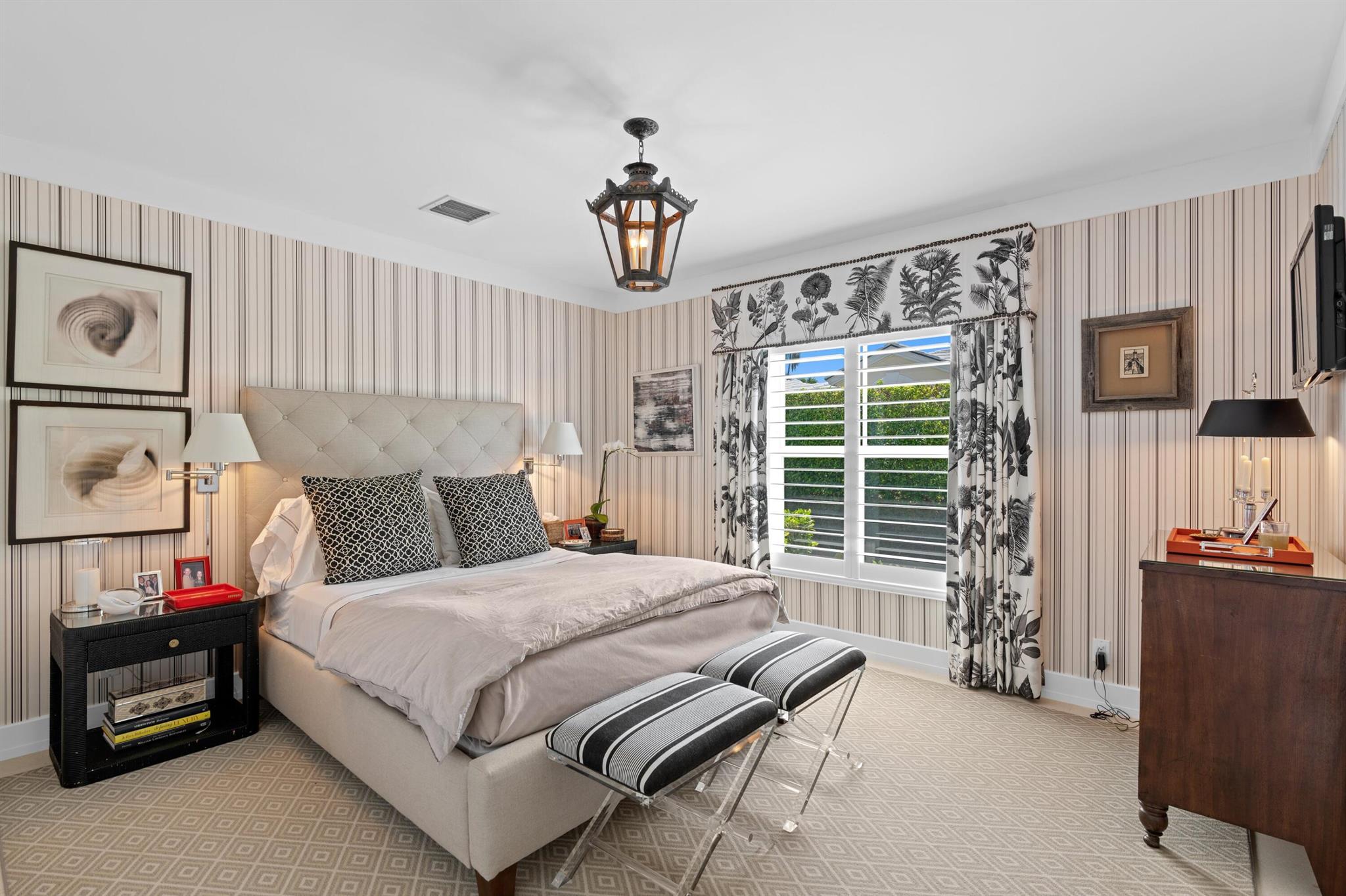 BERMUDA LANE - Residential