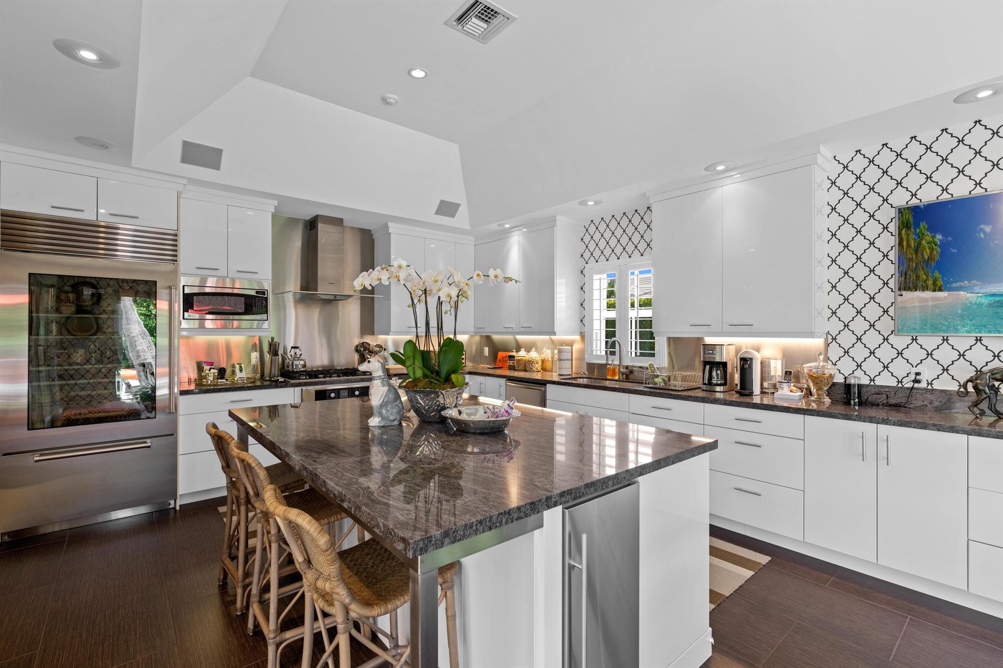 BERMUDA LANE - Residential