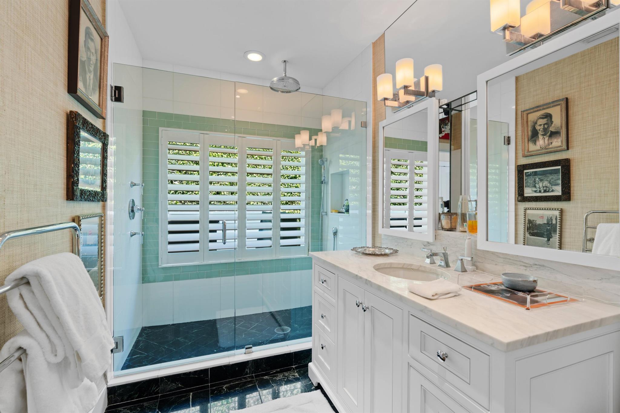 BERMUDA LANE - Residential