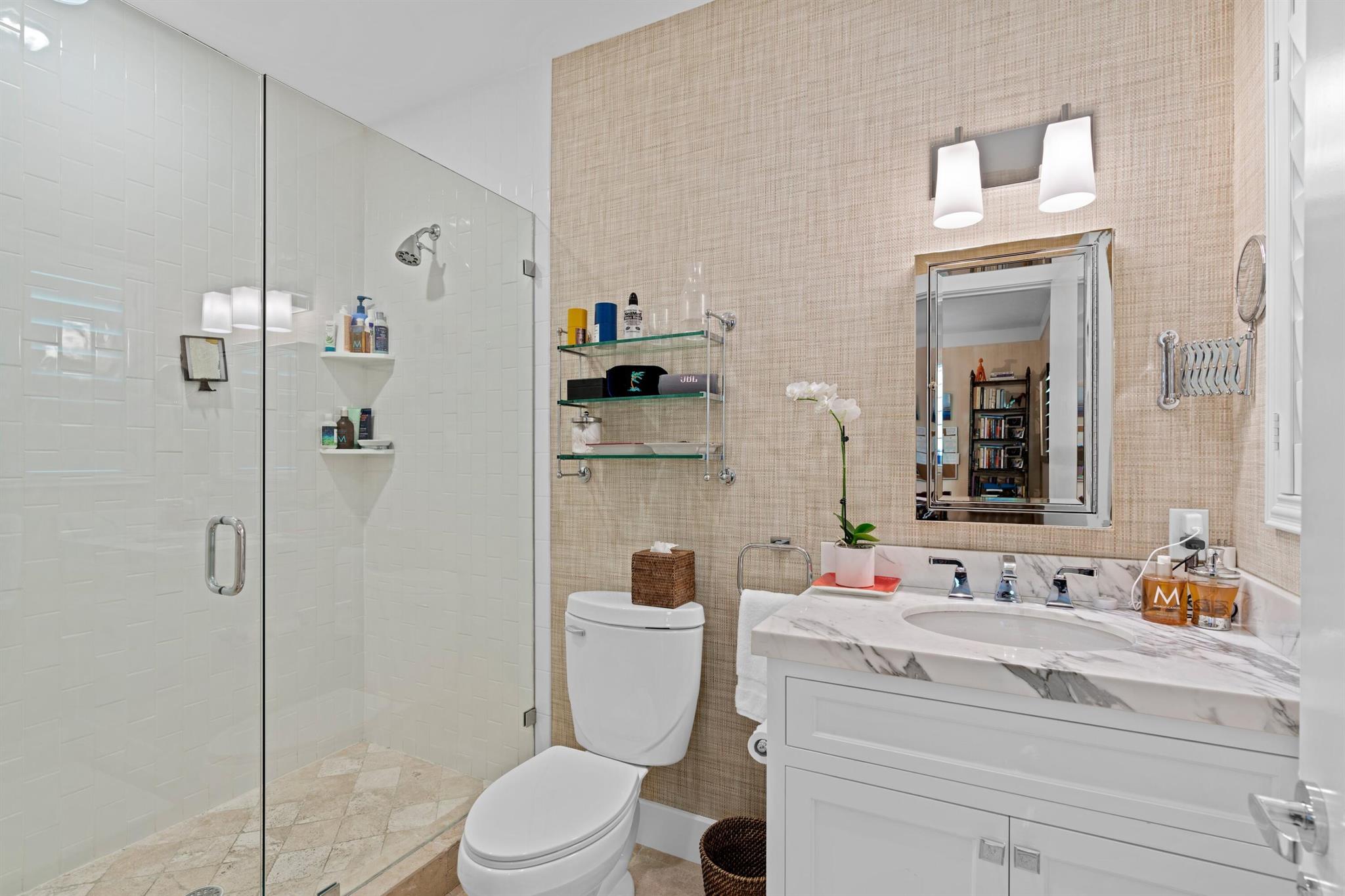 BERMUDA LANE - Residential