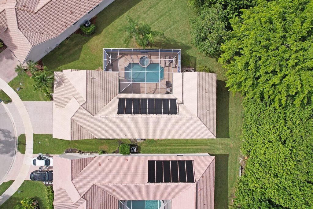 Photo of 705 SW Andros Cove, Port Saint Lucie, FL 34986 (MLS # R11105440)