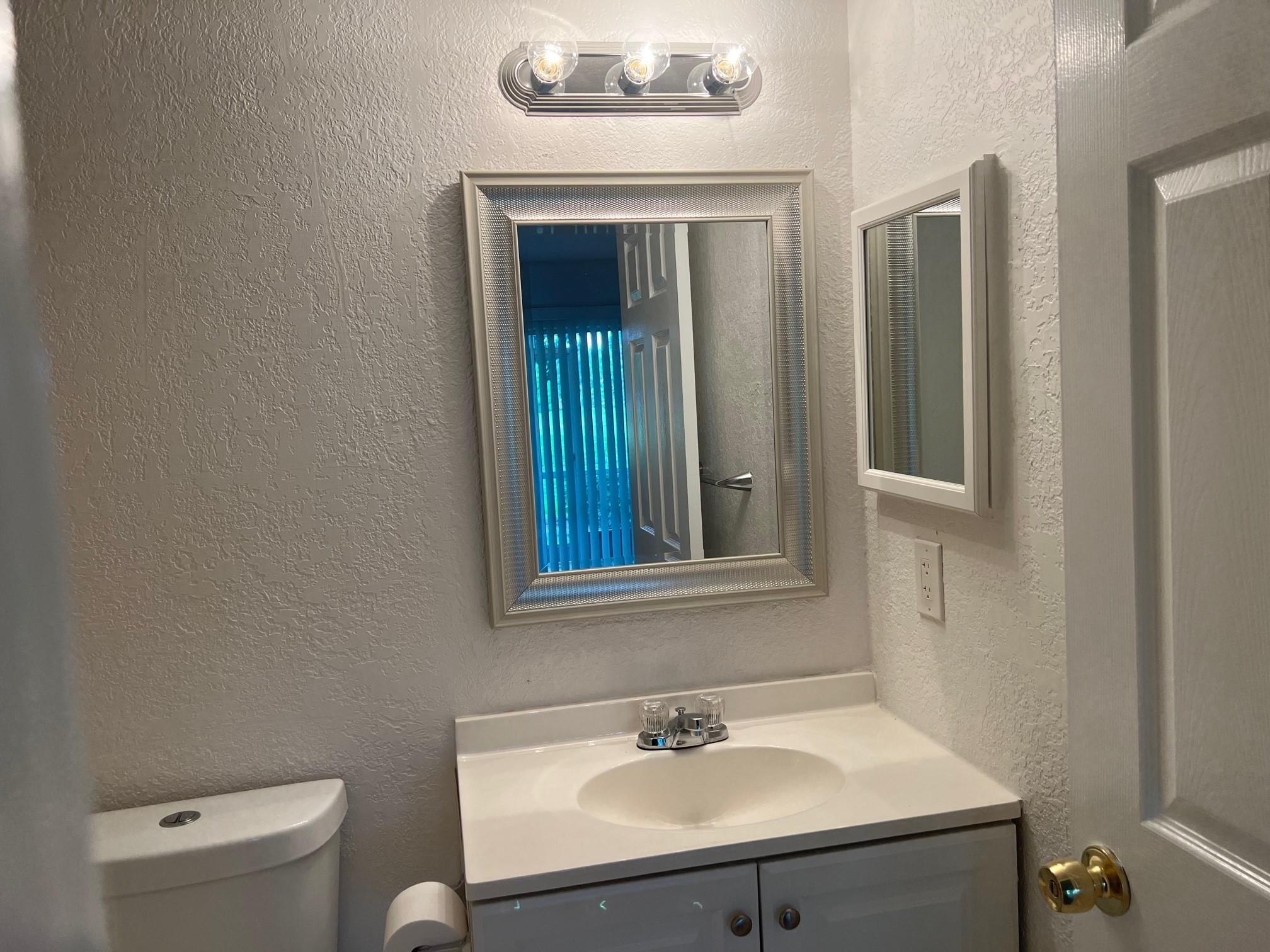 New Hampton At Century Vi - Residential Lease