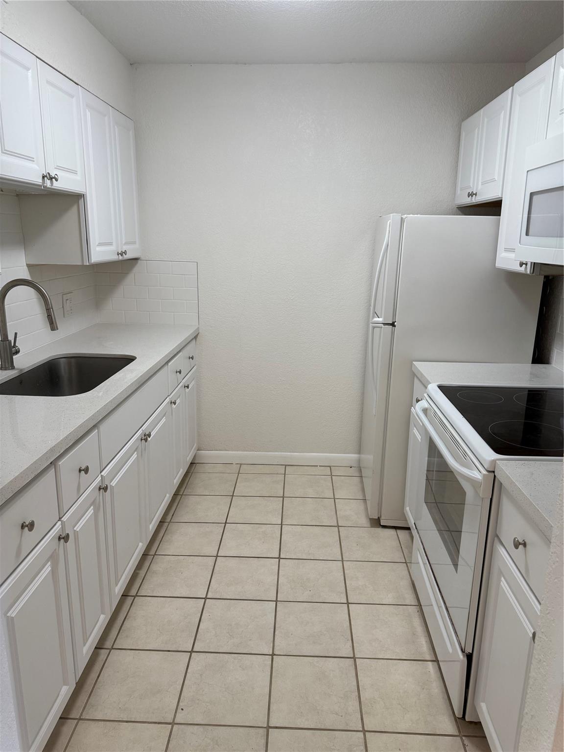New Hampton At Century Vi - Residential Lease