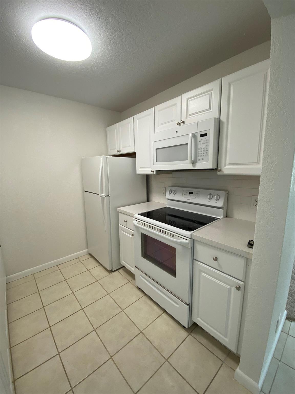 New Hampton At Century Vi - Residential Lease