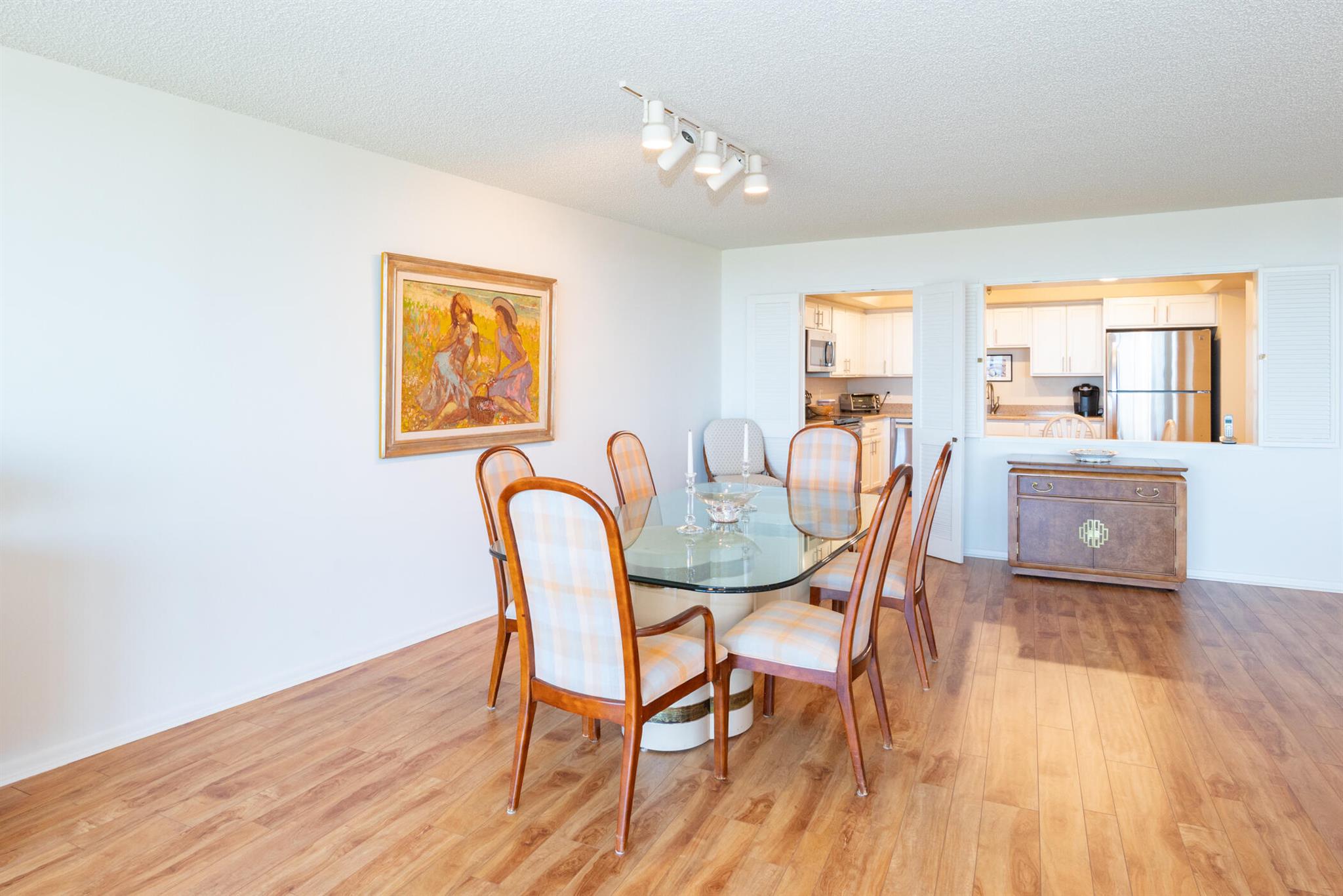 Lands of the President - - Residential