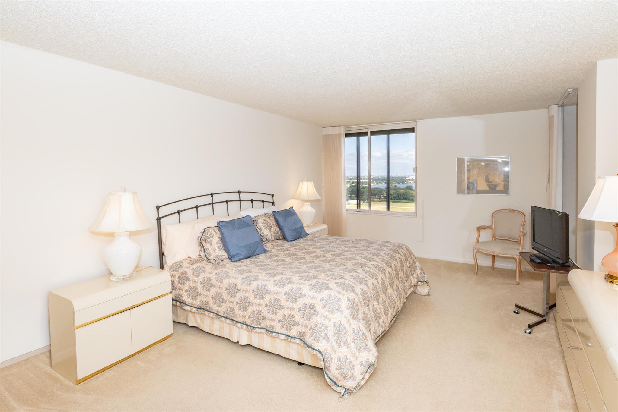 Lands of the President - - Residential