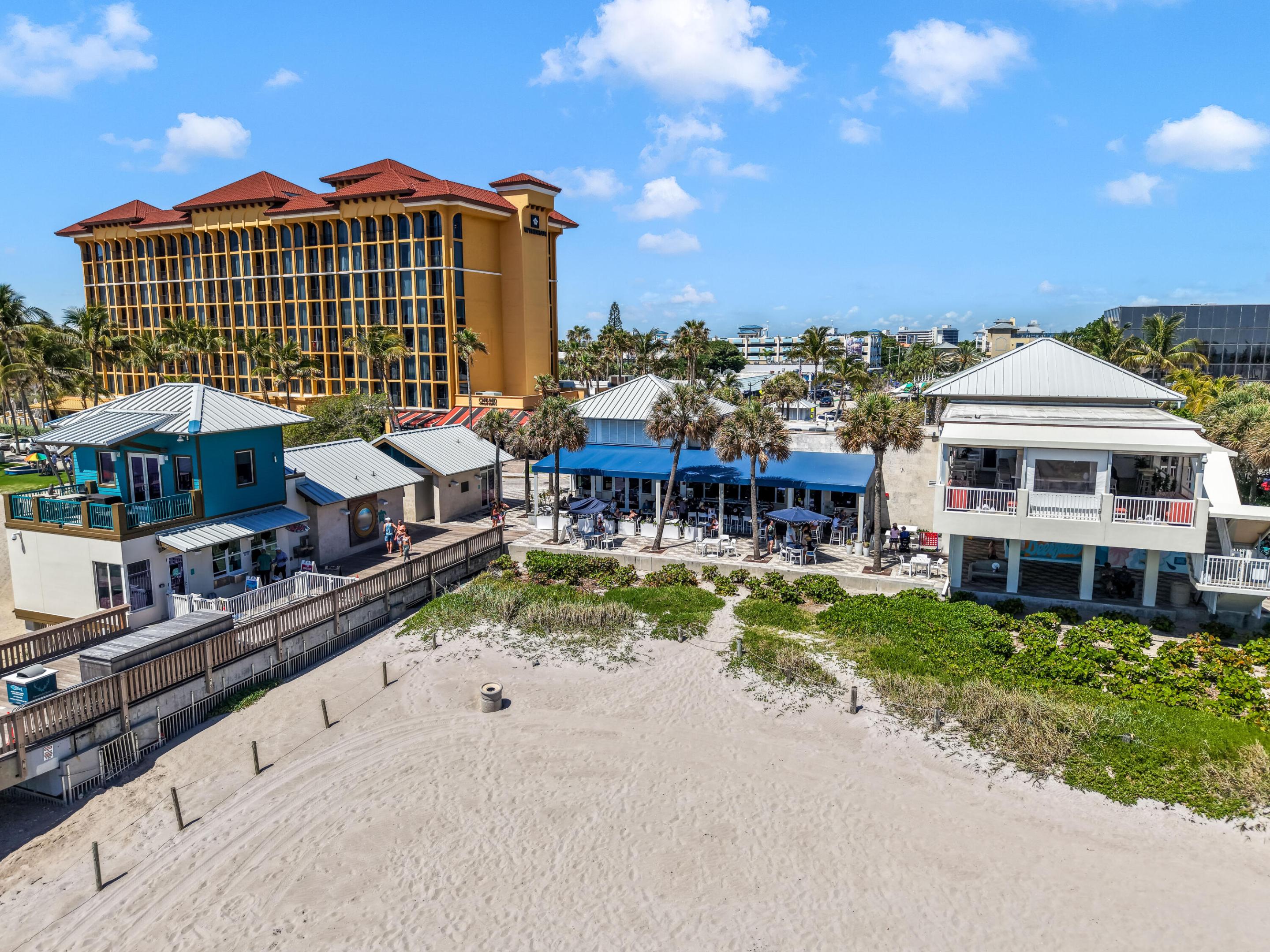 BOCA REEF CONDO - Residential
