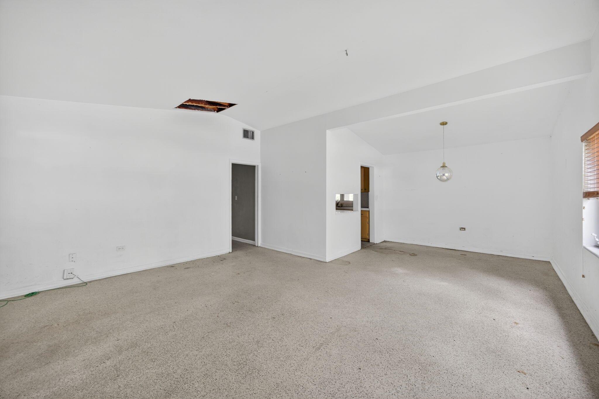 OAKRIDGE ESTATES SEC 3 - Residential