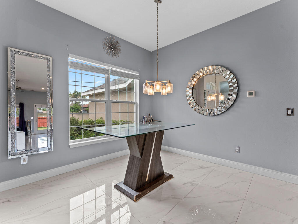 PORT ST LUCIE SECTION 19 - Residential