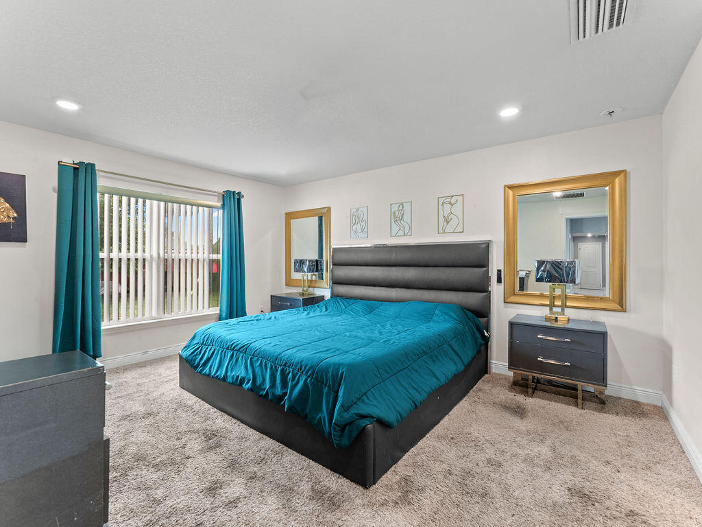 PORT ST LUCIE SECTION 19 - Residential