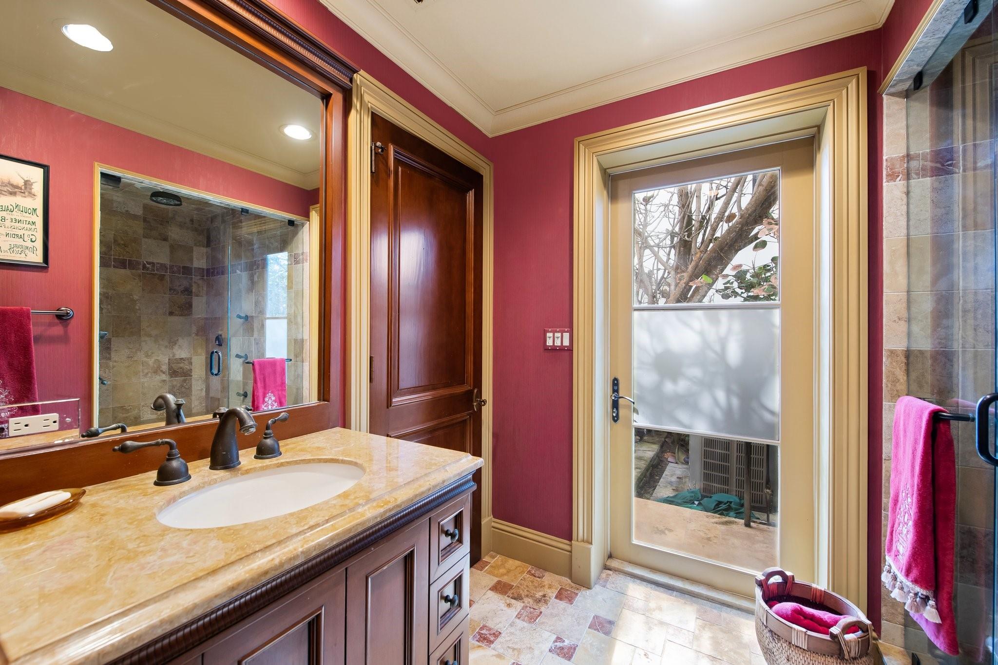 Hillsboro Mile - Residential