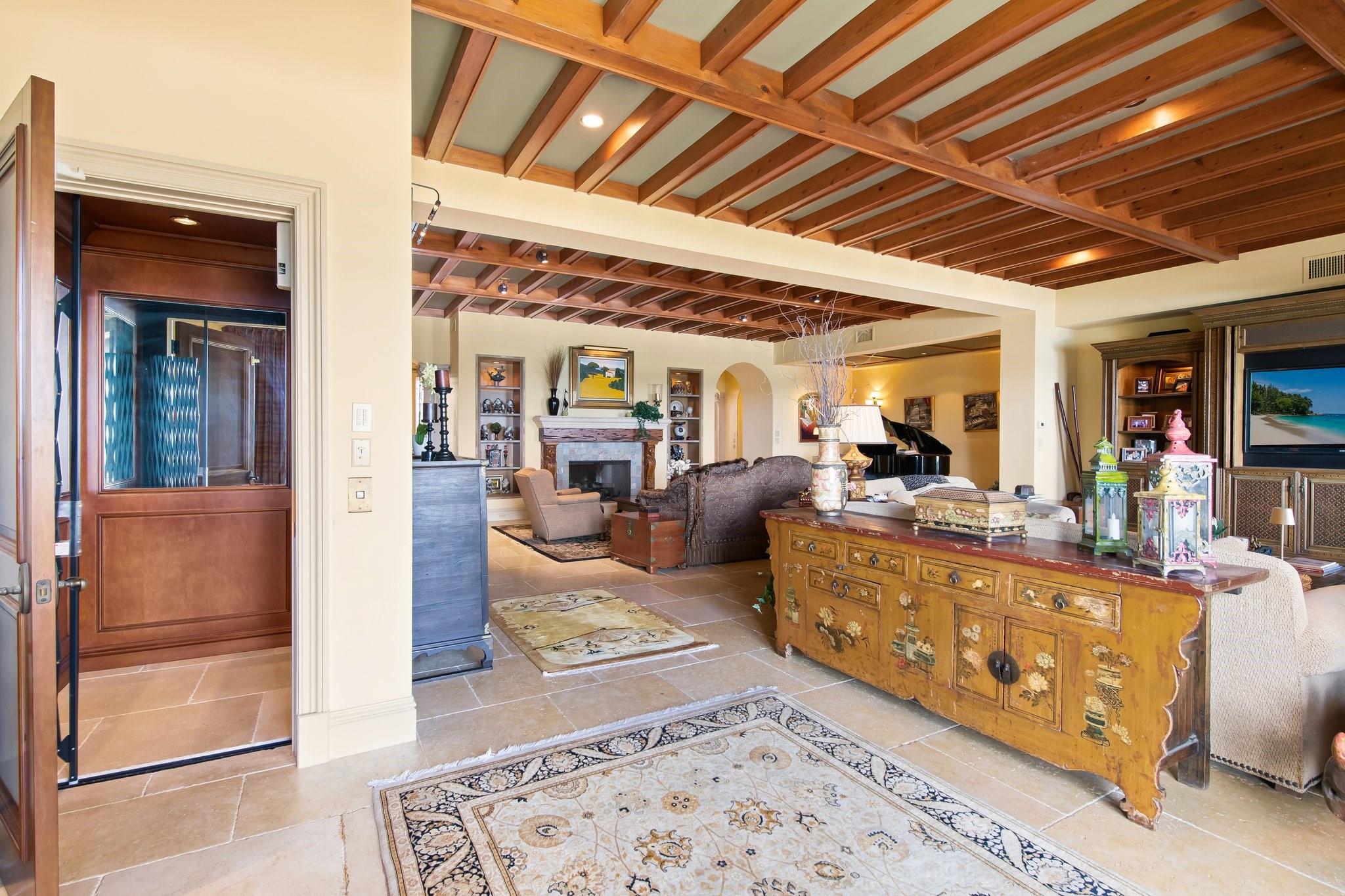 Hillsboro Mile - Residential