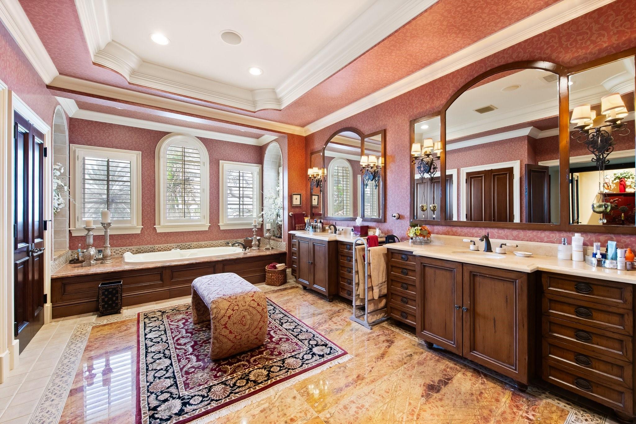 Hillsboro Mile - Residential