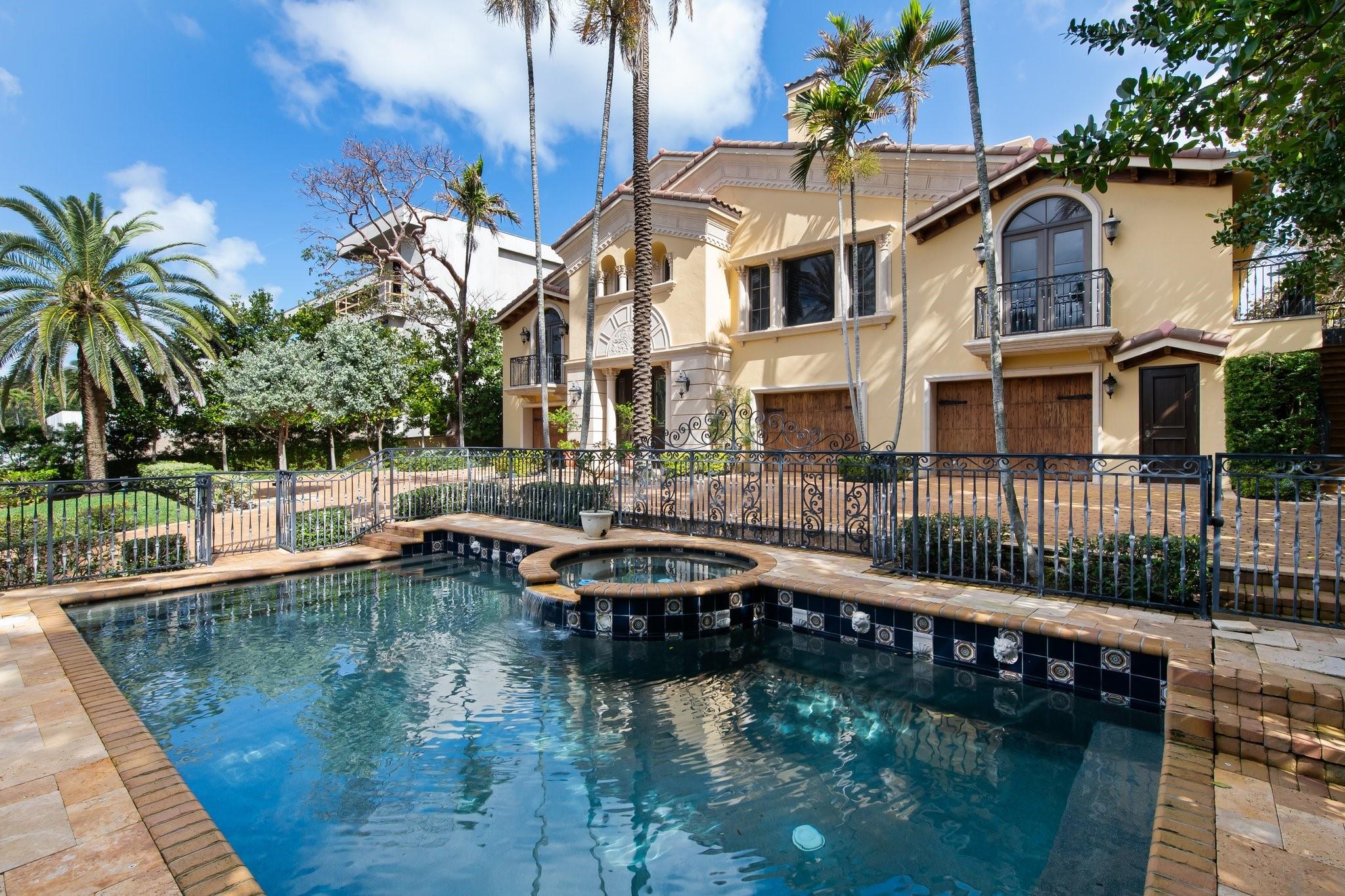 Hillsboro Mile - Residential