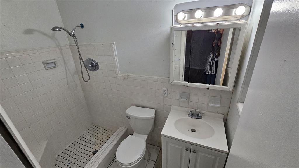 MIDLAND 1ST ADD - Residential Lease