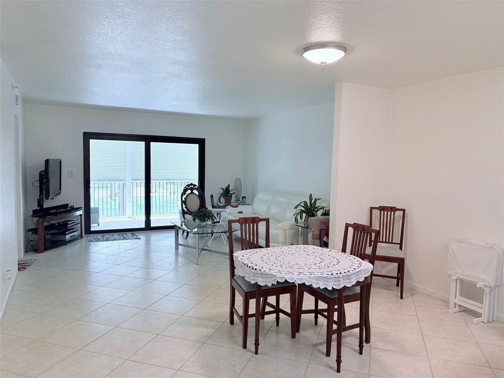 Photo of 2112 S Cypress Bend Drive #203, Pompano Beach, FL 33069 (MLS # F10548619)