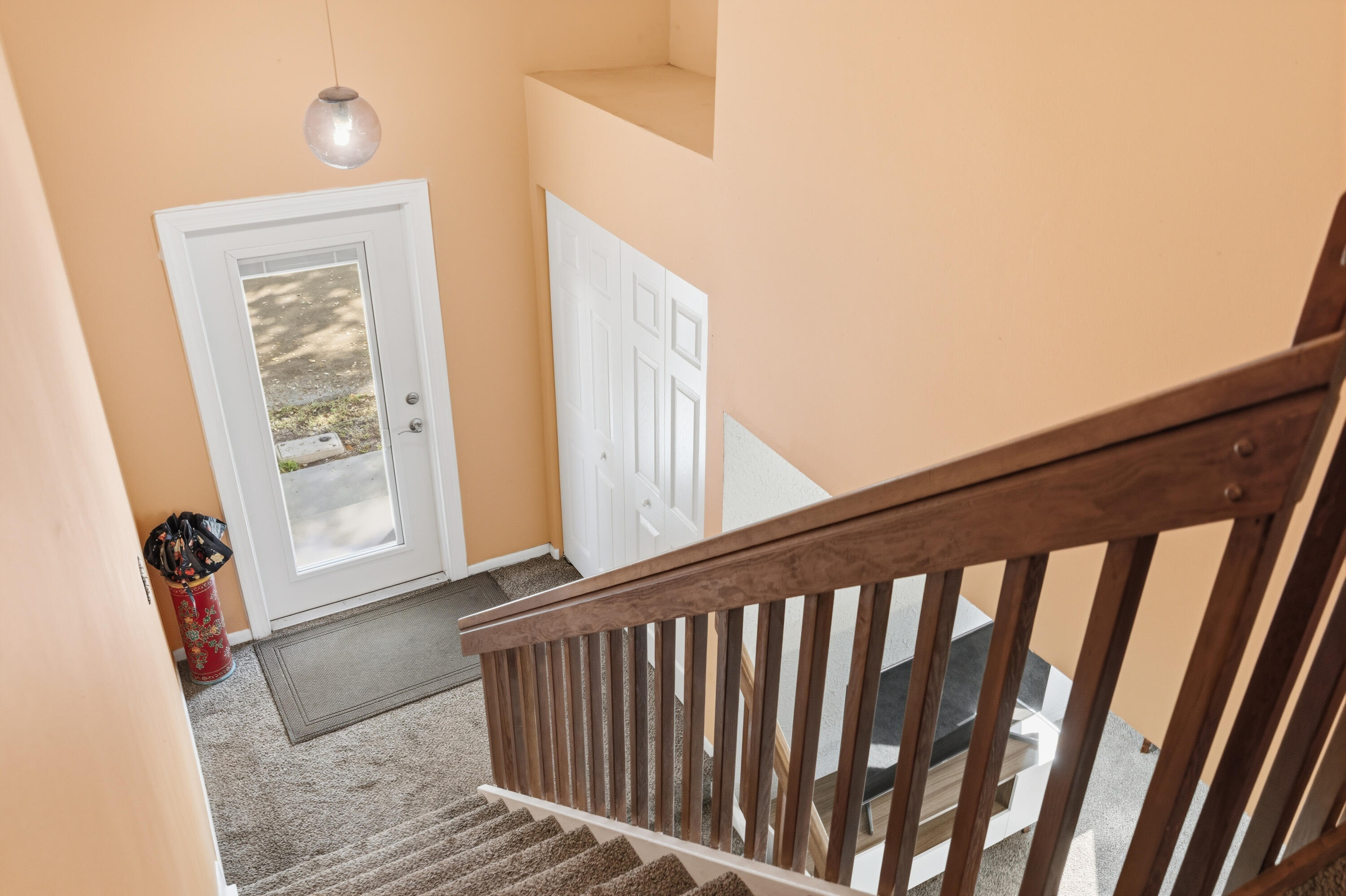 QUATRAINE - Residential