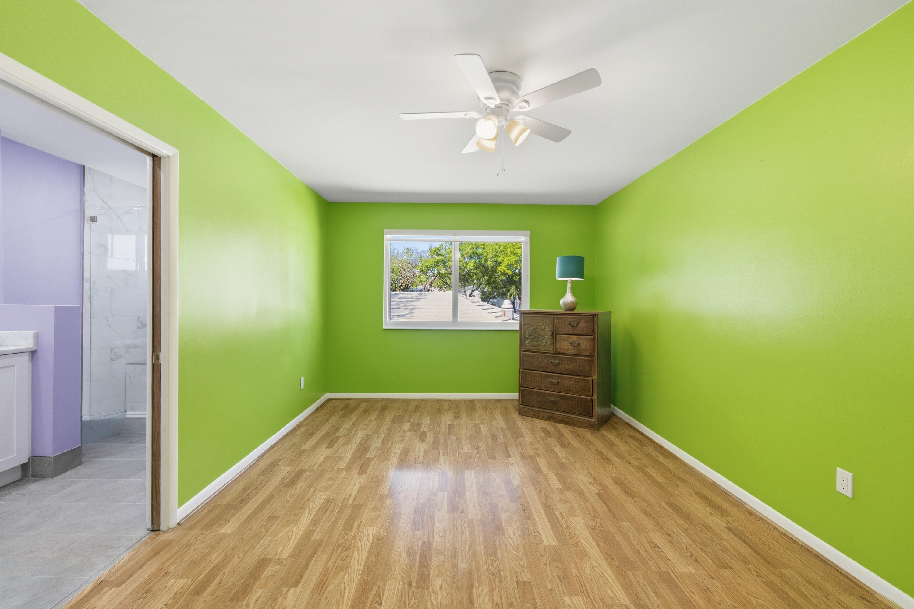 QUATRAINE - Residential