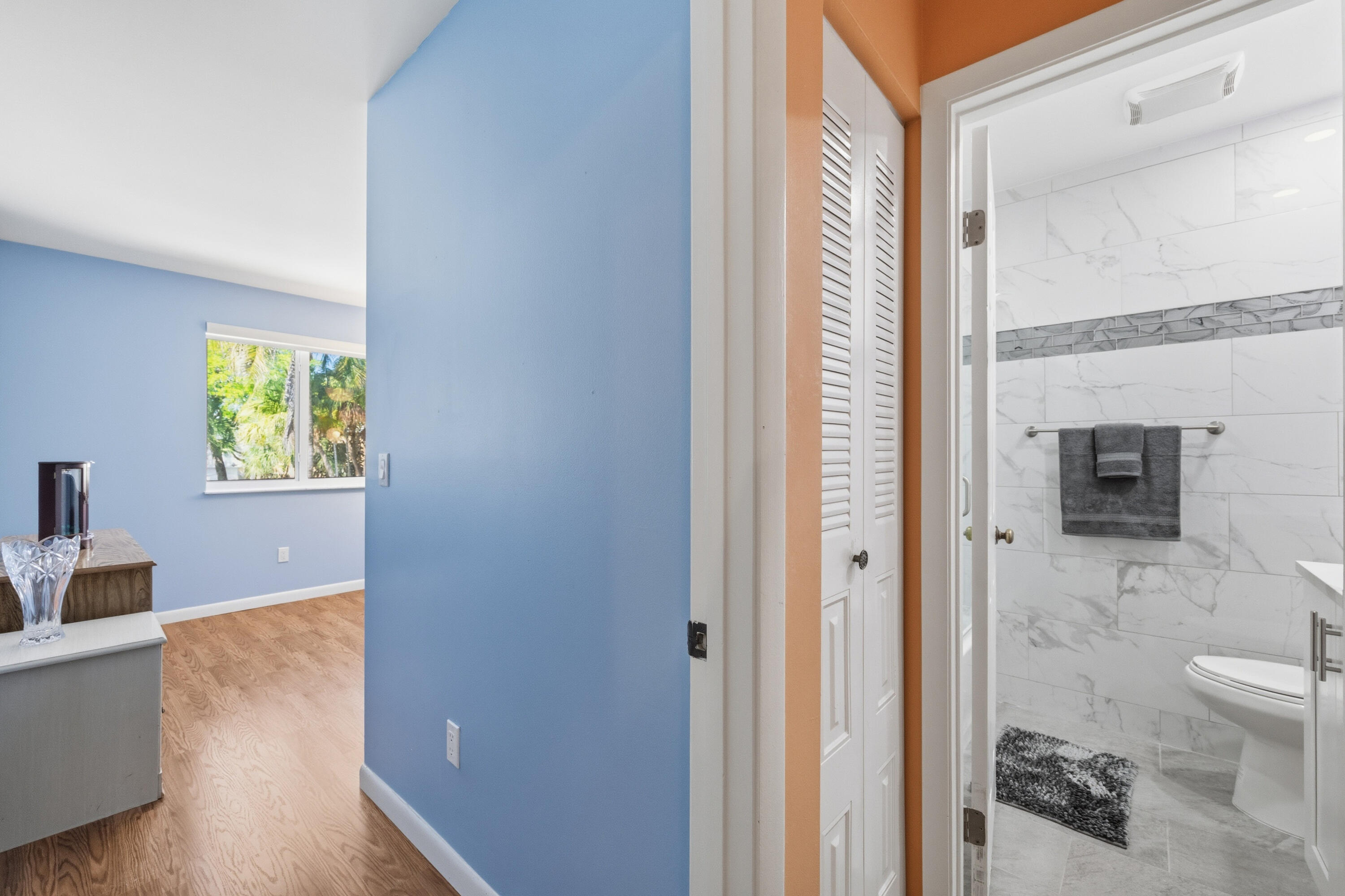 QUATRAINE - Residential