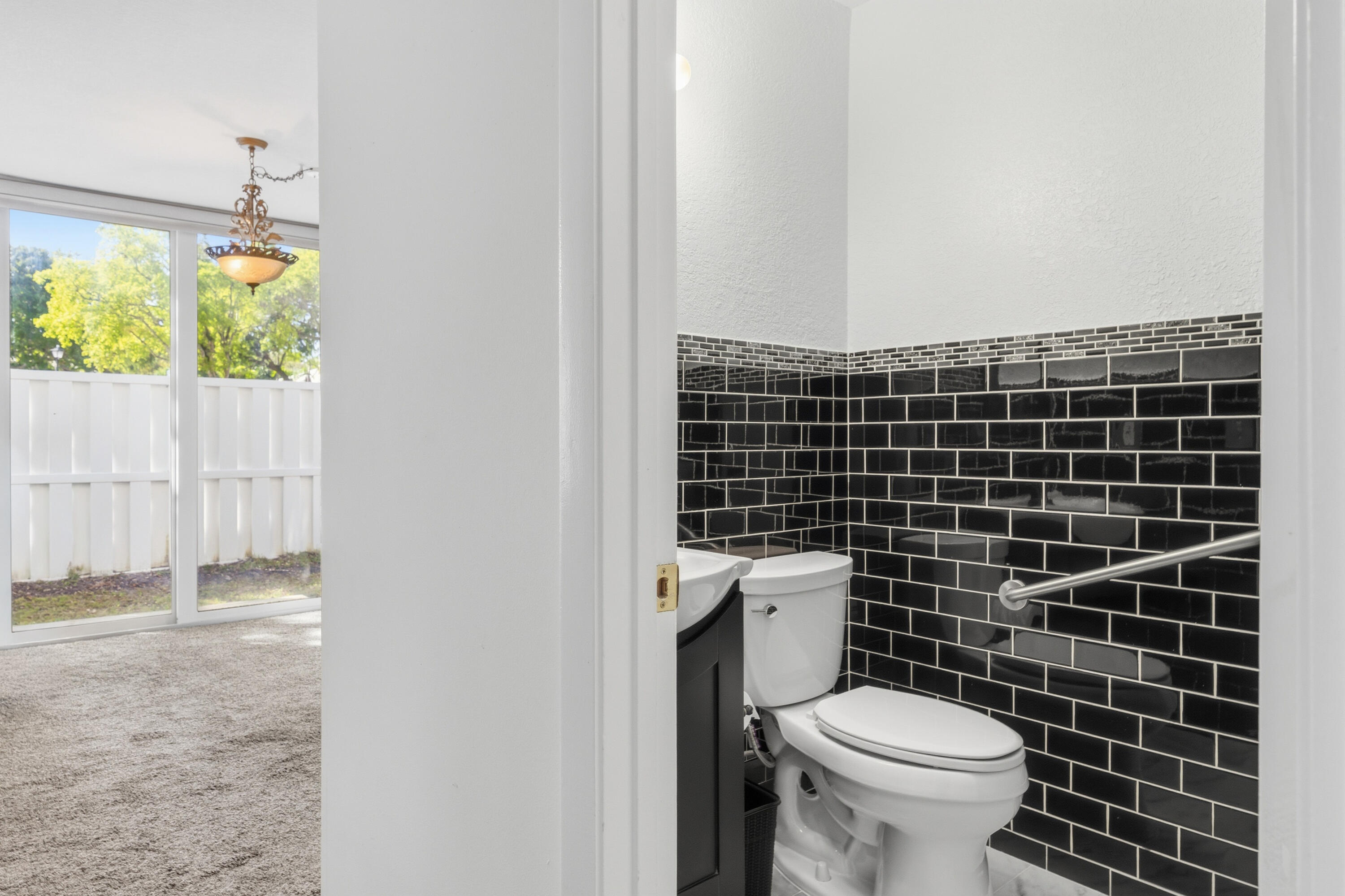 QUATRAINE - Residential