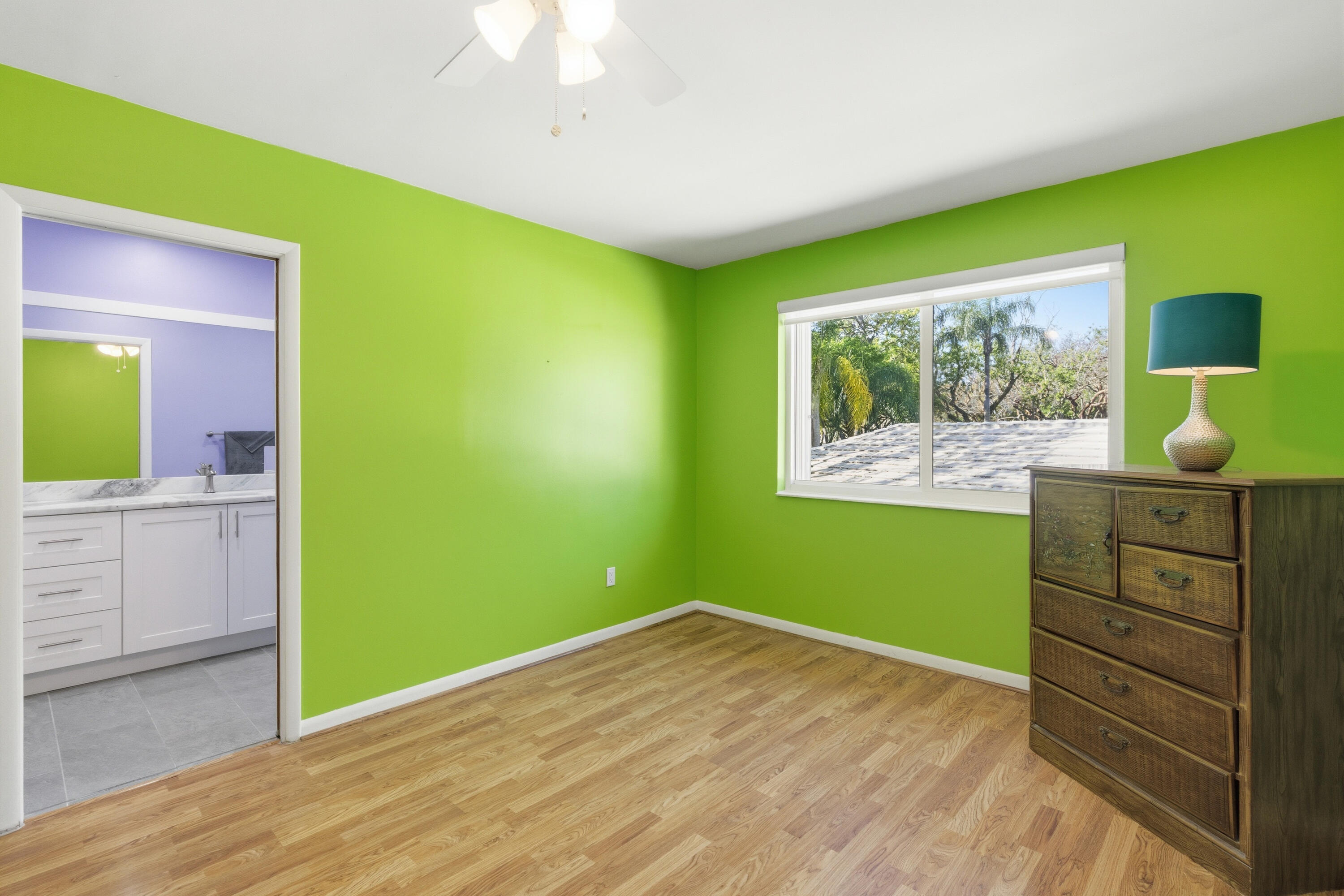 QUATRAINE - Residential