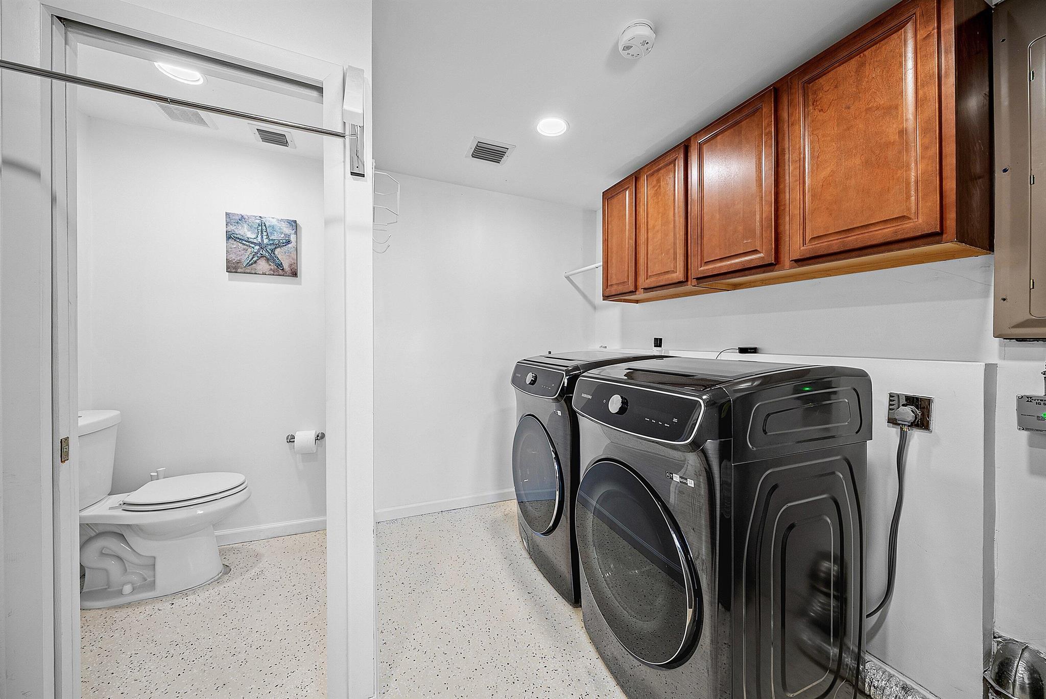 PENN PARK REPLAT - Residential Lease