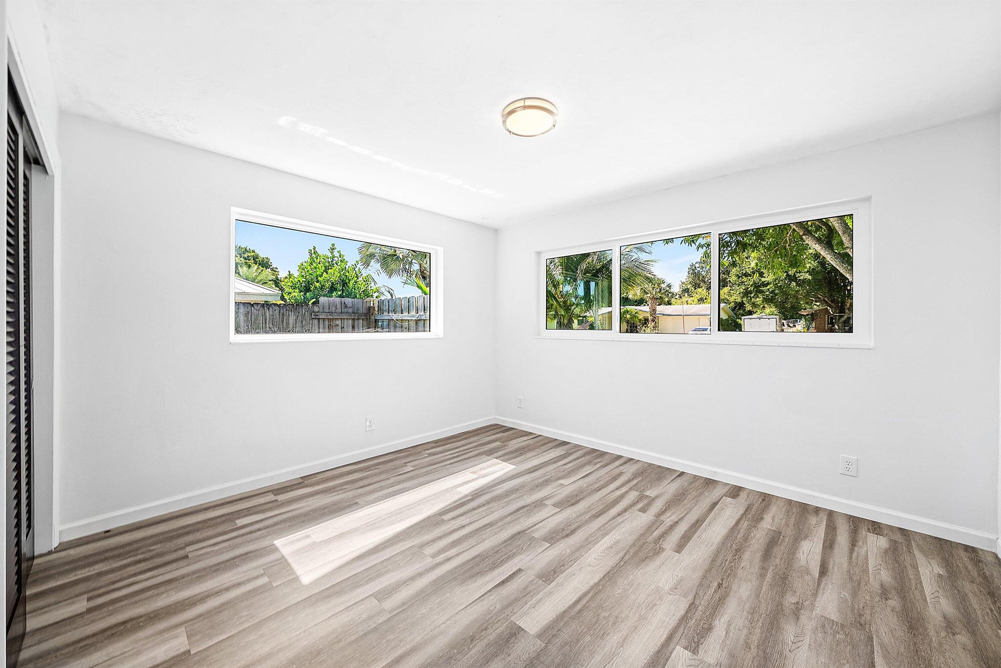 PENN PARK REPLAT - Residential Lease