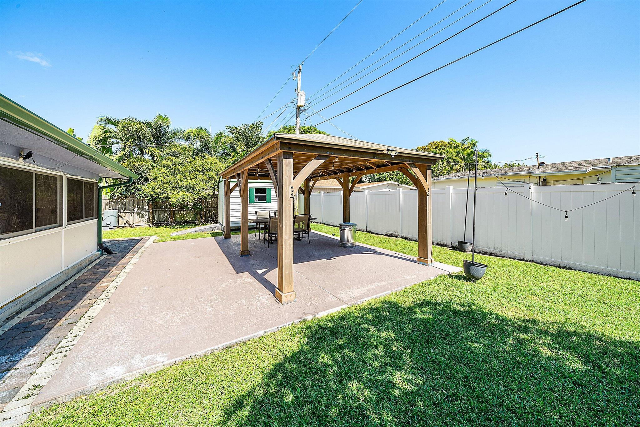 PENN PARK REPLAT - Residential Lease