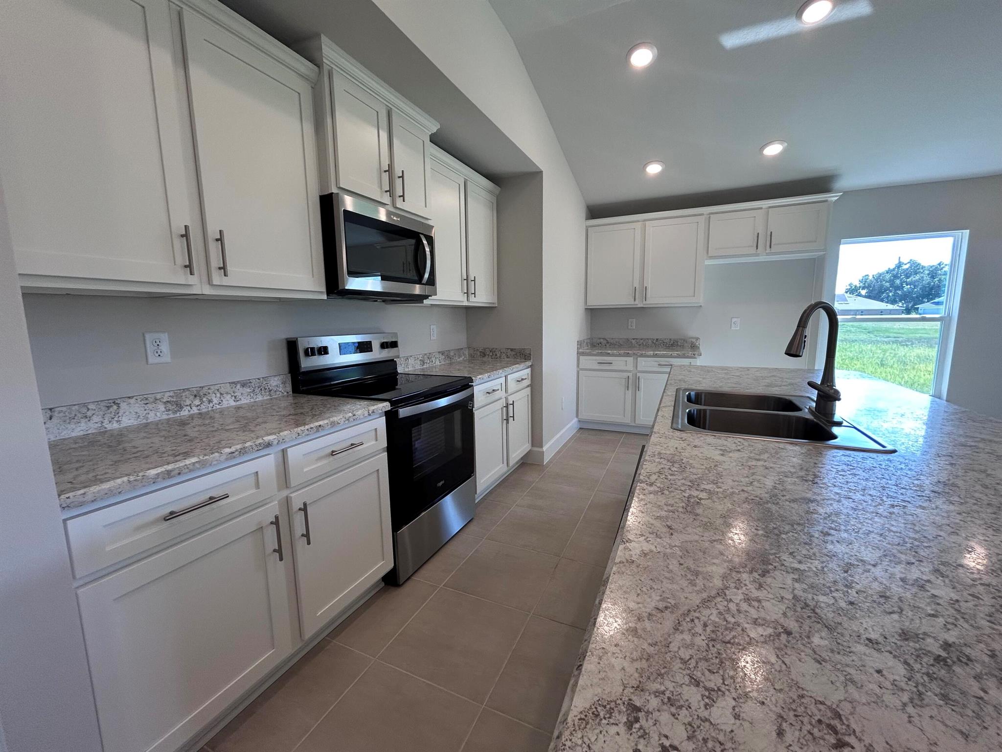 8638 Giovanni Avenue