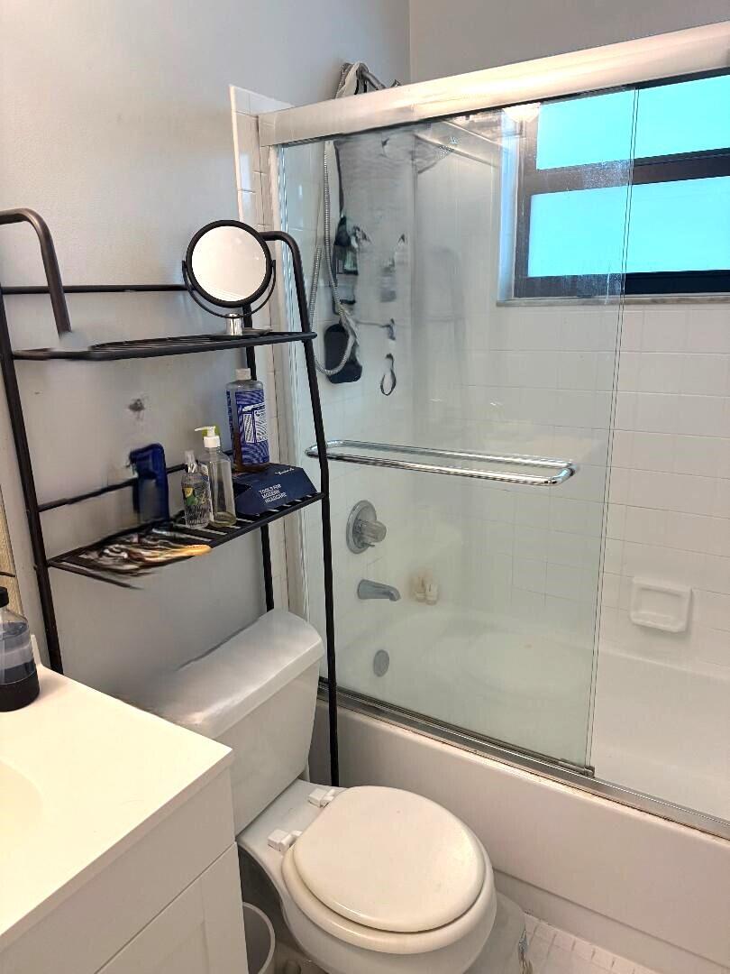 PINES OF OAKLAND - Residential