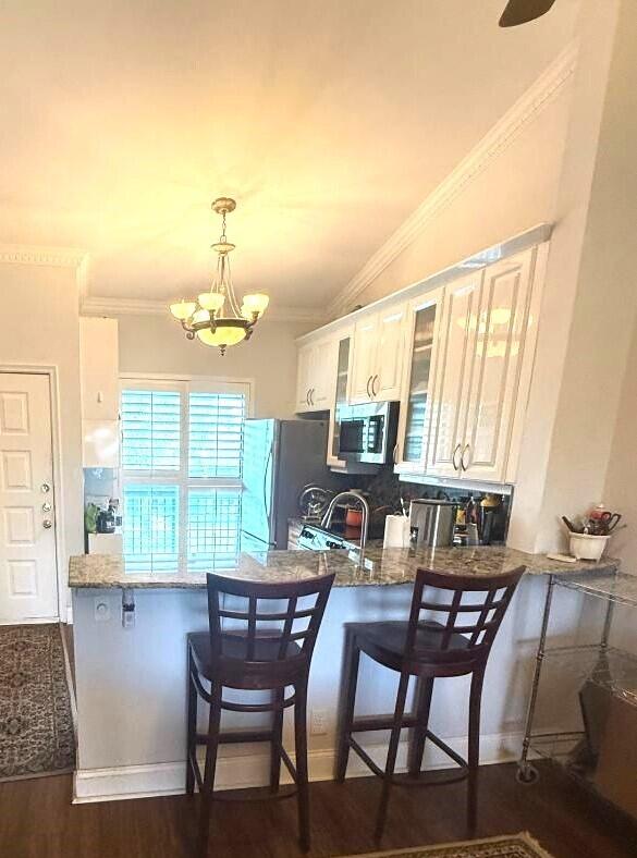 PINES OF OAKLAND - Residential