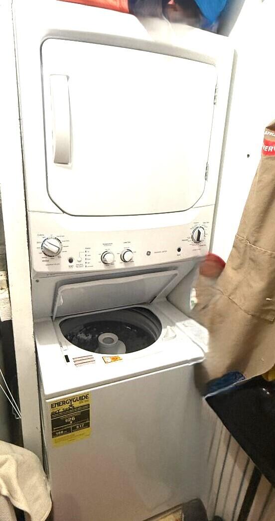 PINES OF OAKLAND - Residential