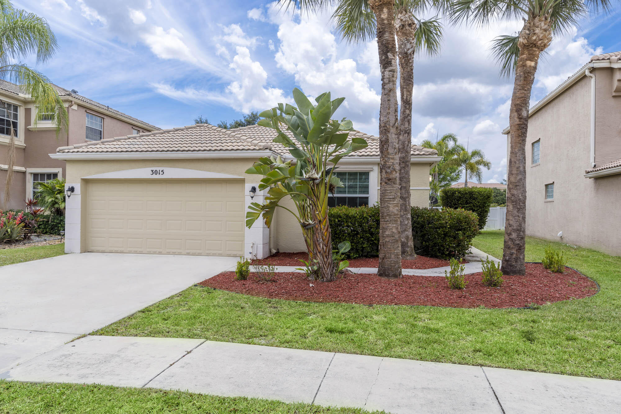 MADISON GREEN PL 1 - Residential