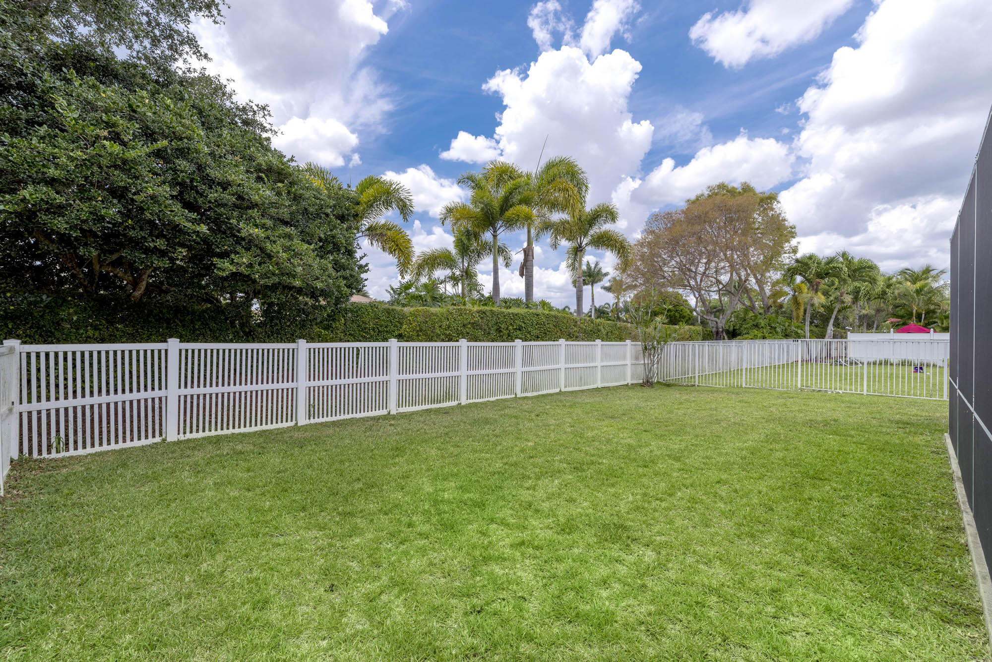 MADISON GREEN PL 1 - Residential