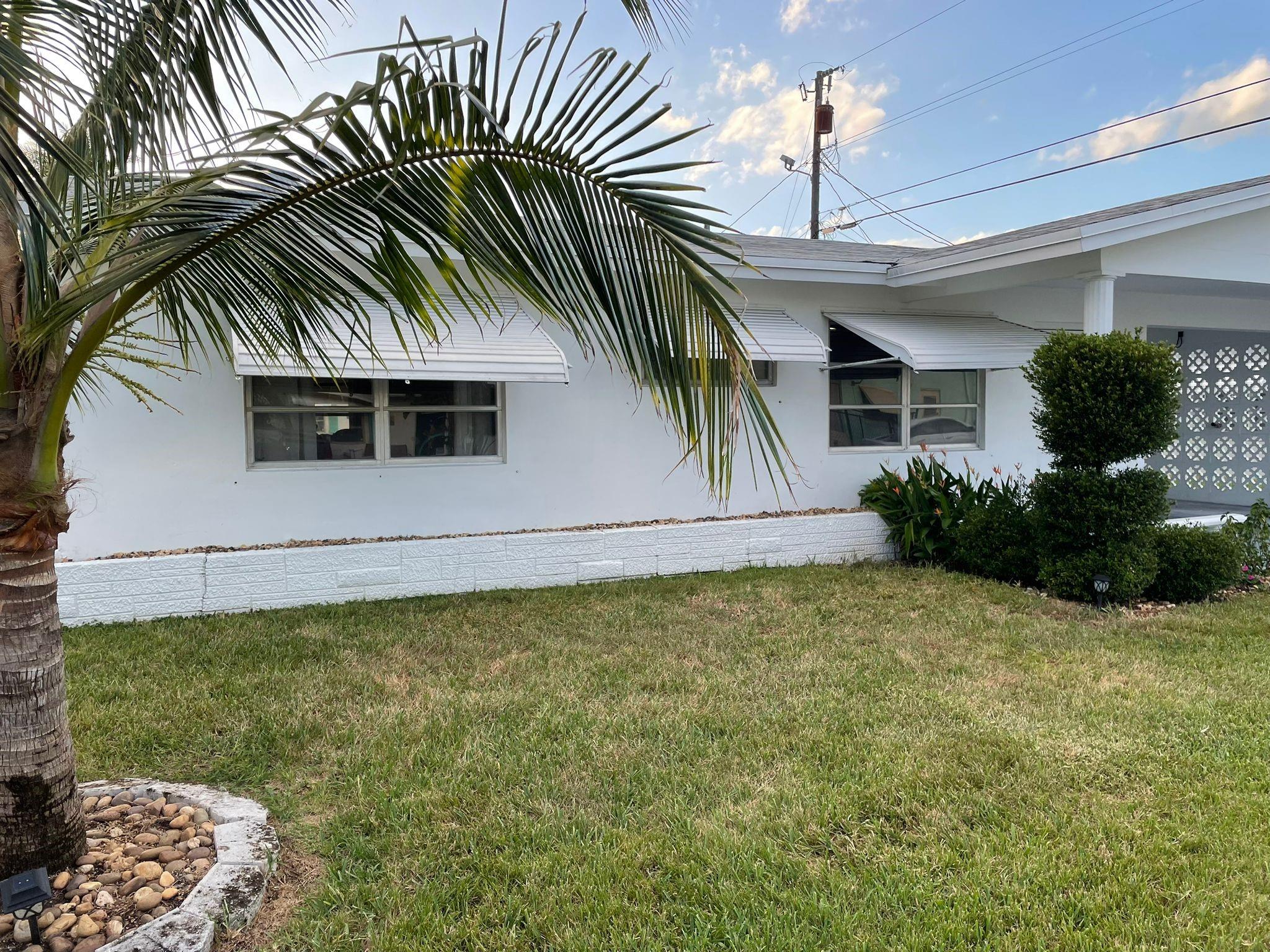 Tamarac Lakes North 3rd S - Residential
