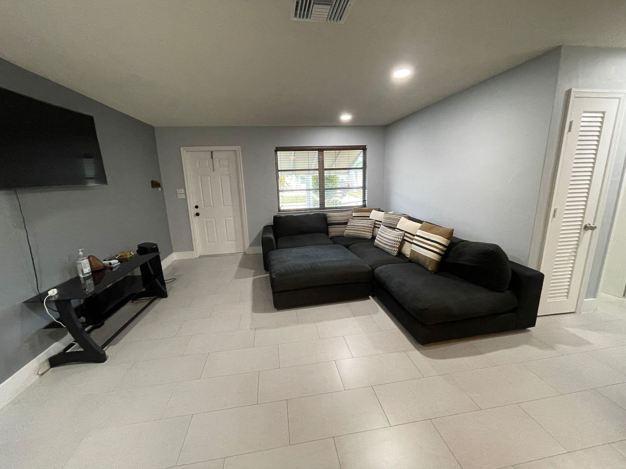Tamarac Lakes North 3rd S - Residential