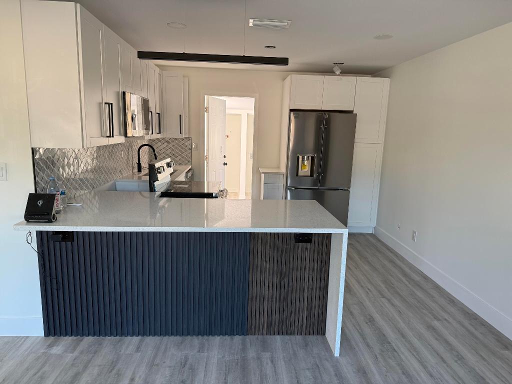 GOLFVIEW HGTS PL 8 IN PB 24 PGS 103 & 104 - Residential